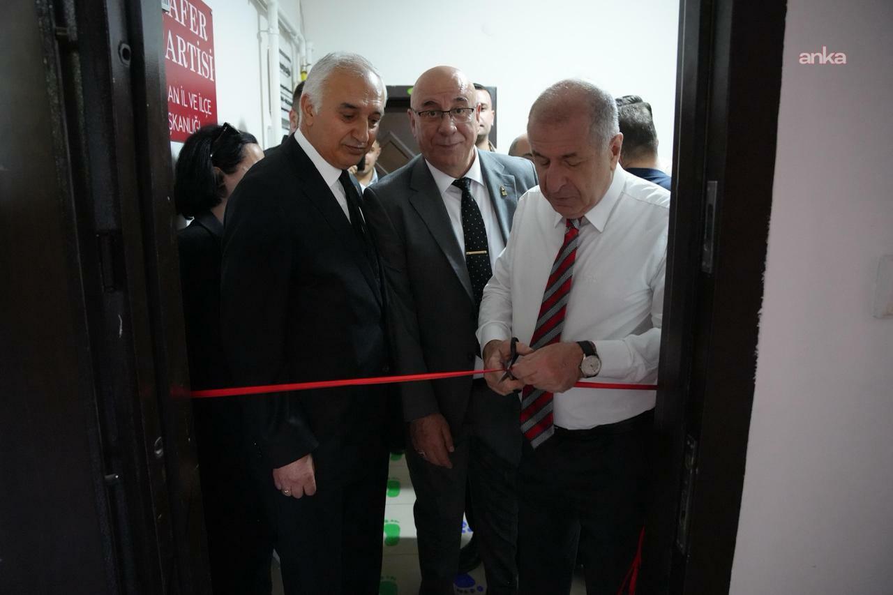 Ümit Özdağ, Zafer Partisi Erzincan İl Başkanlığı'nın açılışını yaptı