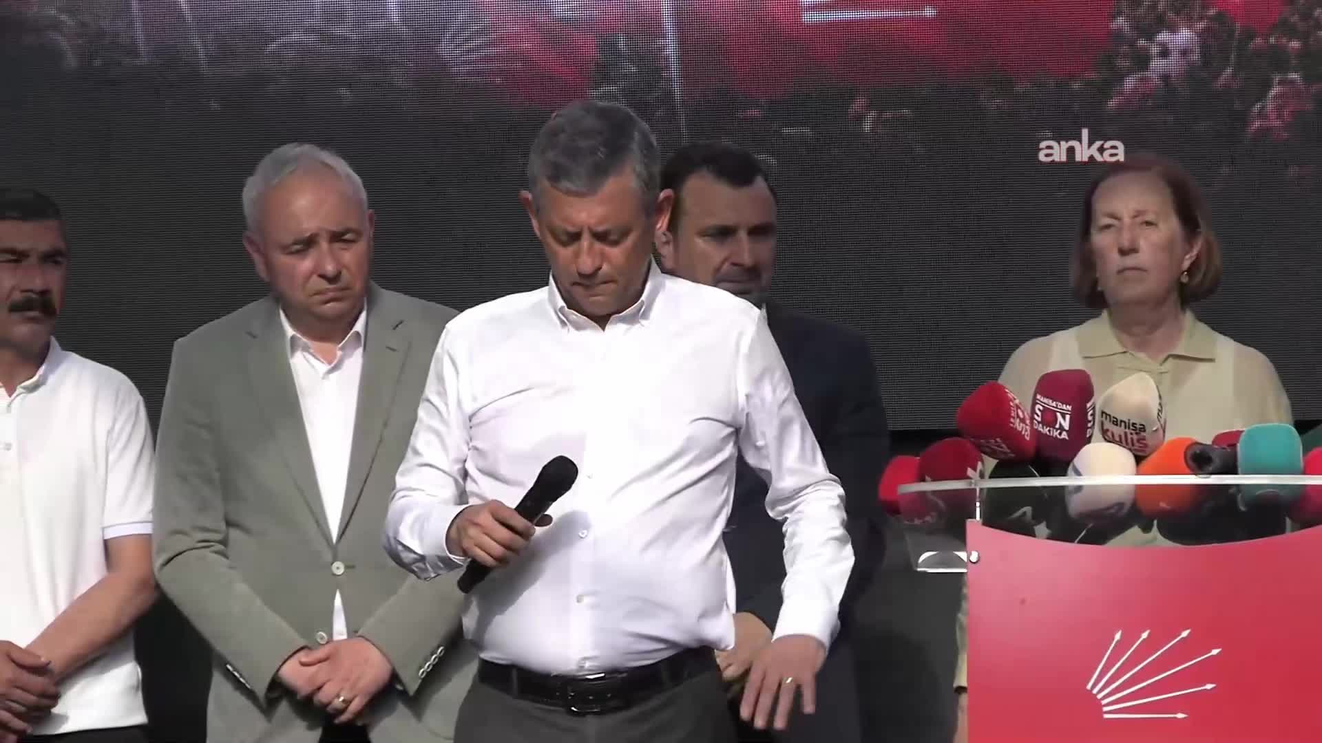 Özgür Özel Manisa'da konuştu: Sultancılarla butlancıların ittifakı vardır karşımızda
