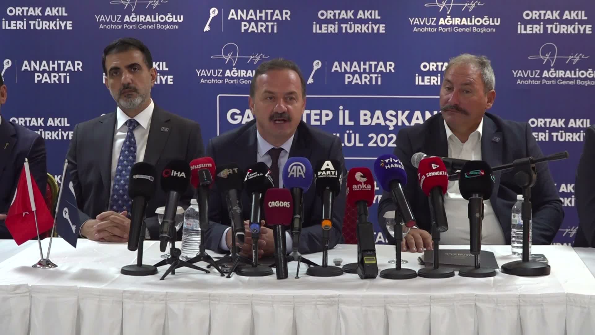 Anahtar Parti Genel Başkanı Ağıralioğlu Gaziantep'te konuştu: Cumhurbaşkanı Erdoğan’ın BM’deki ikazlarını Türkiye için de istiyoruz