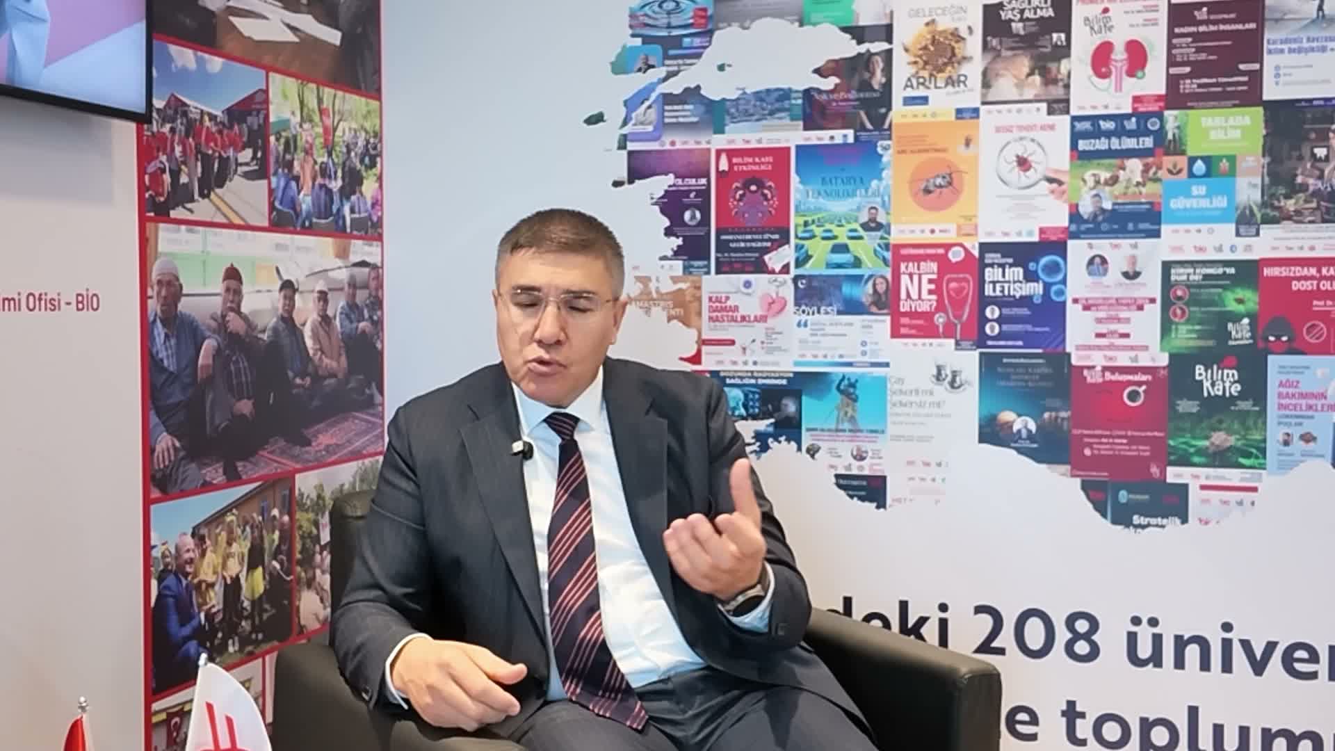 Türkiye Innovation Week kapsamında YÖK Bilim Kafe' de tarımın dijitalleşmesi ve üniversitelerin bu dönüşümdeki rolü konuşuldu