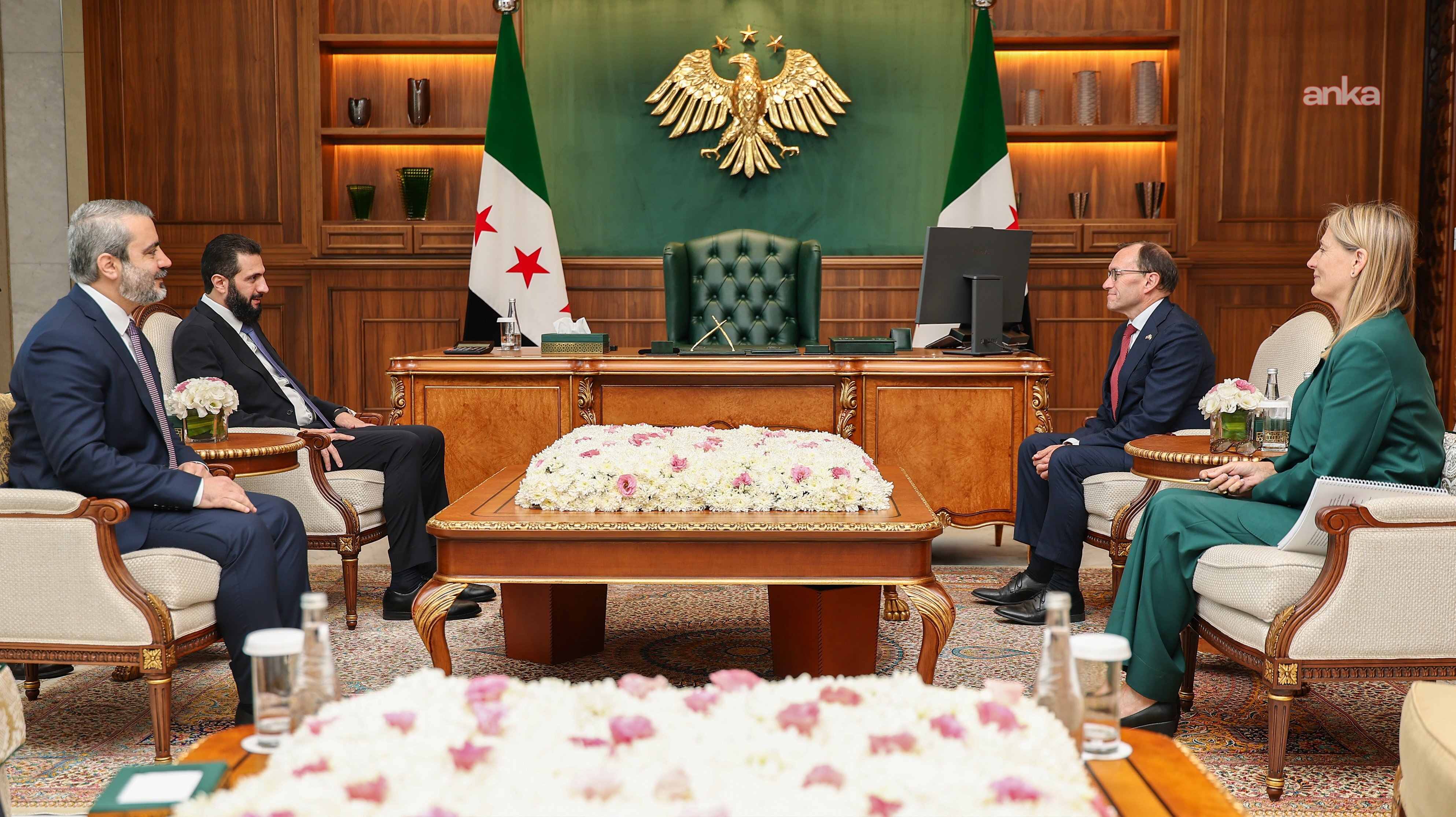 Suriye Cumhurbaşkanı Şara, Norveç Dışişleri Bakanı Eide'yi kabul etti