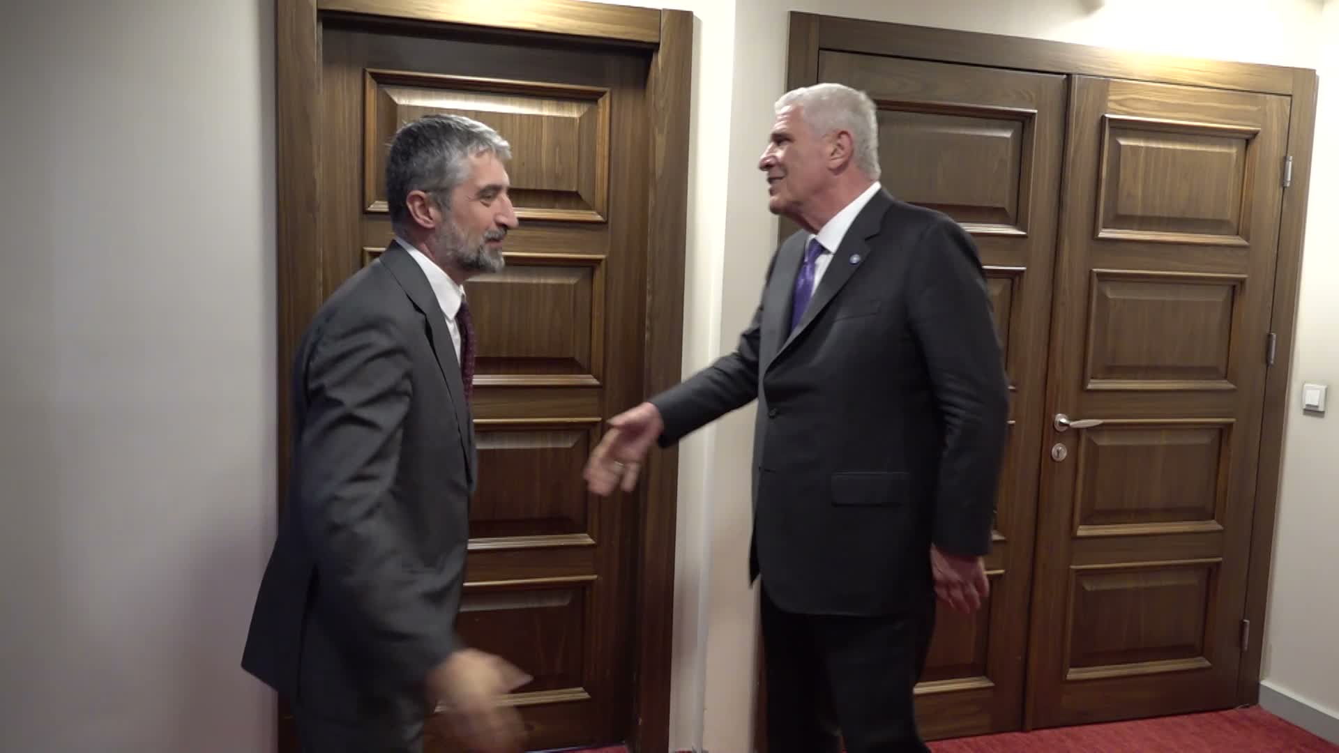 İYİ Parti Genel Başkanı Dervişoğlu, TÜSİAD yöneticileri ile bir araya geldi
