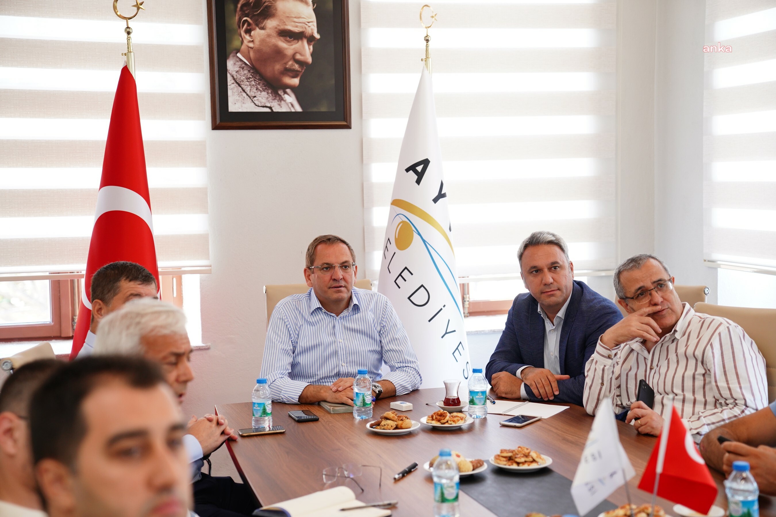 AYVALIK’TA DENİZCİLER İÇİN BARINAK ÇALIŞMALARI DEVAM EDİYOR