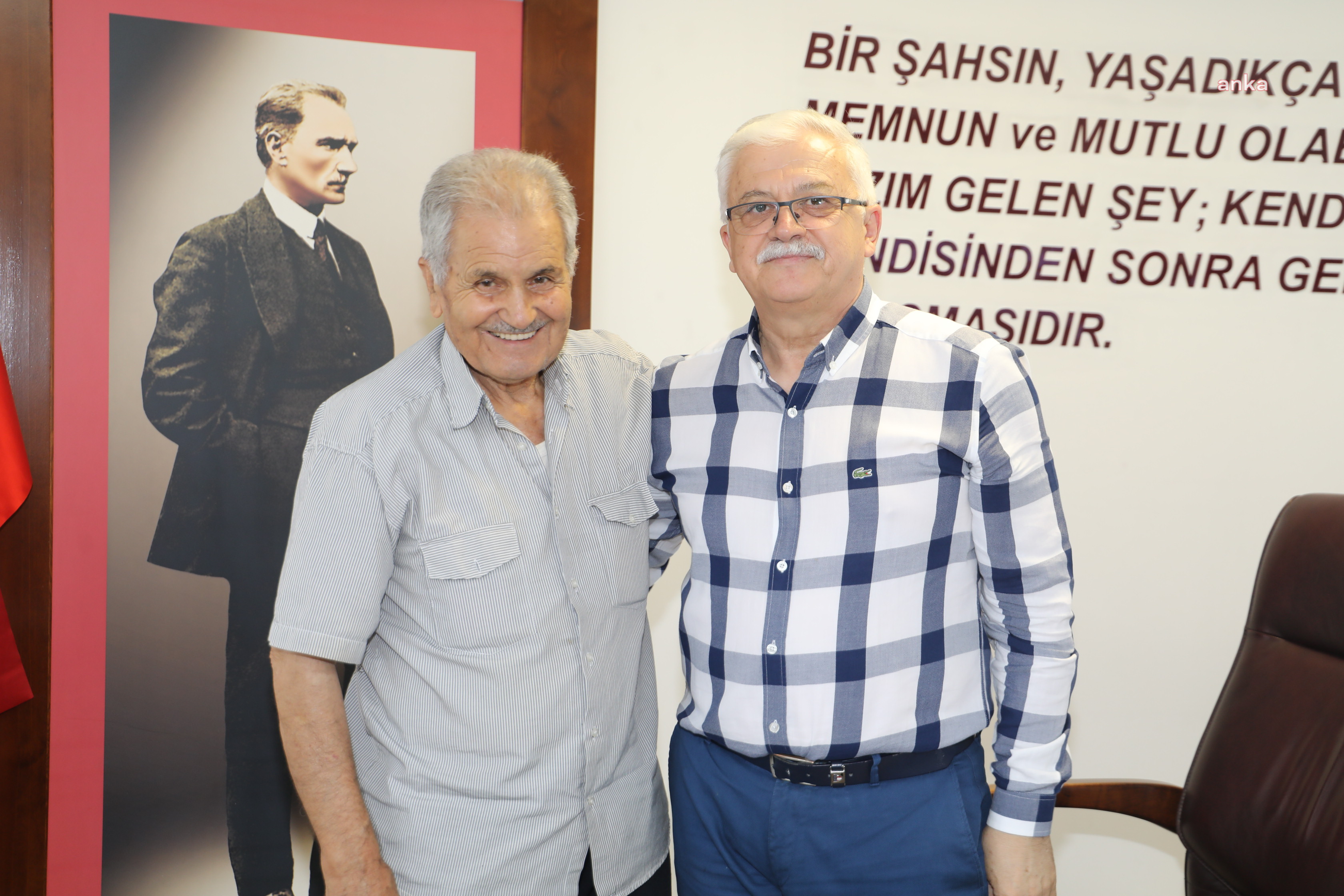 BURHANİYE KUYUMCU MAHALLESİ’NE YAPILACAK AŞEVİ İÇİN İMZALAR ATILDI