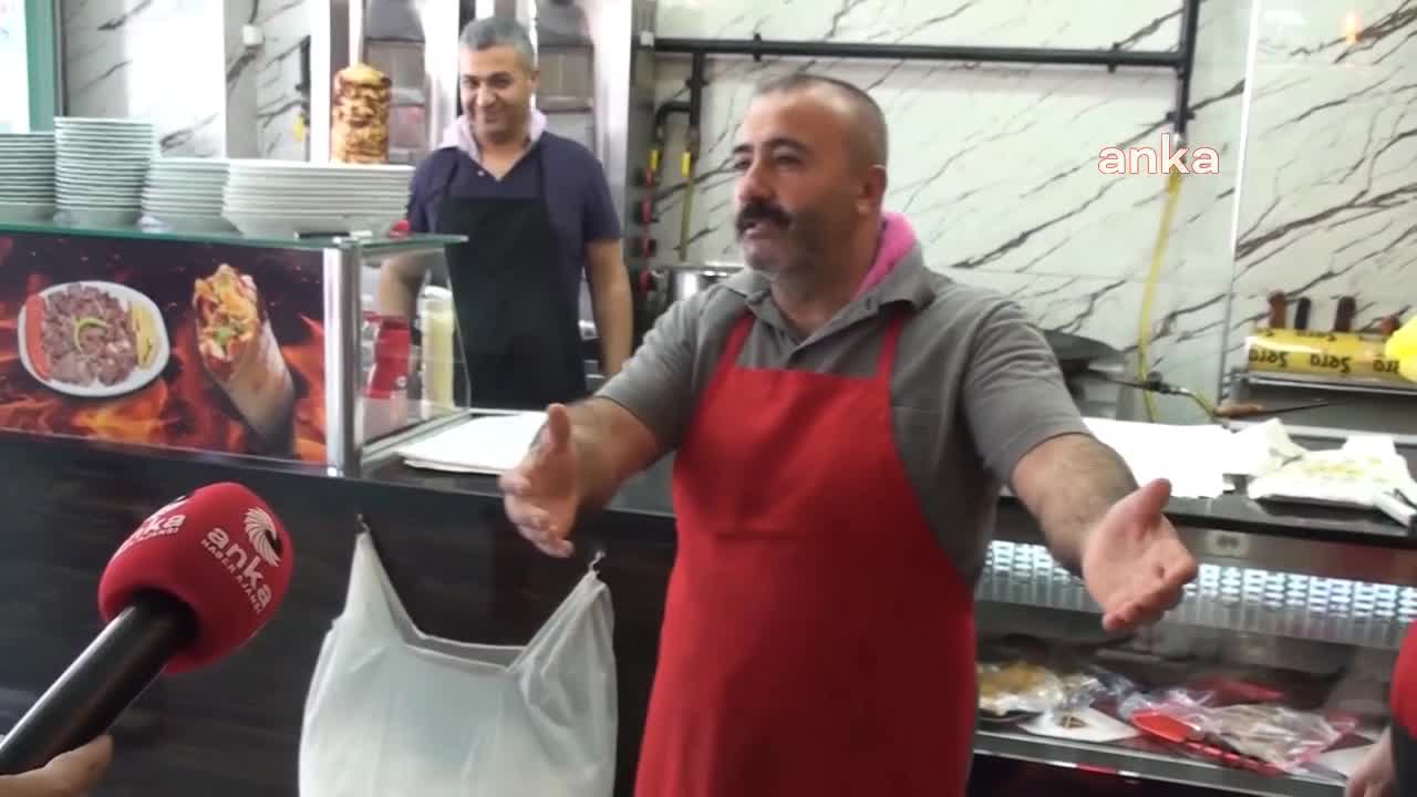 CHP MİLLETVEKİLLERİNİN DİNLEDİĞİ NİĞDELİ ESNAF: "HALK ZOR DURUMDA. HERKES AÇ. UFAK TEFEK ÇALIŞIYORUZ, AMA YETMİYOR”