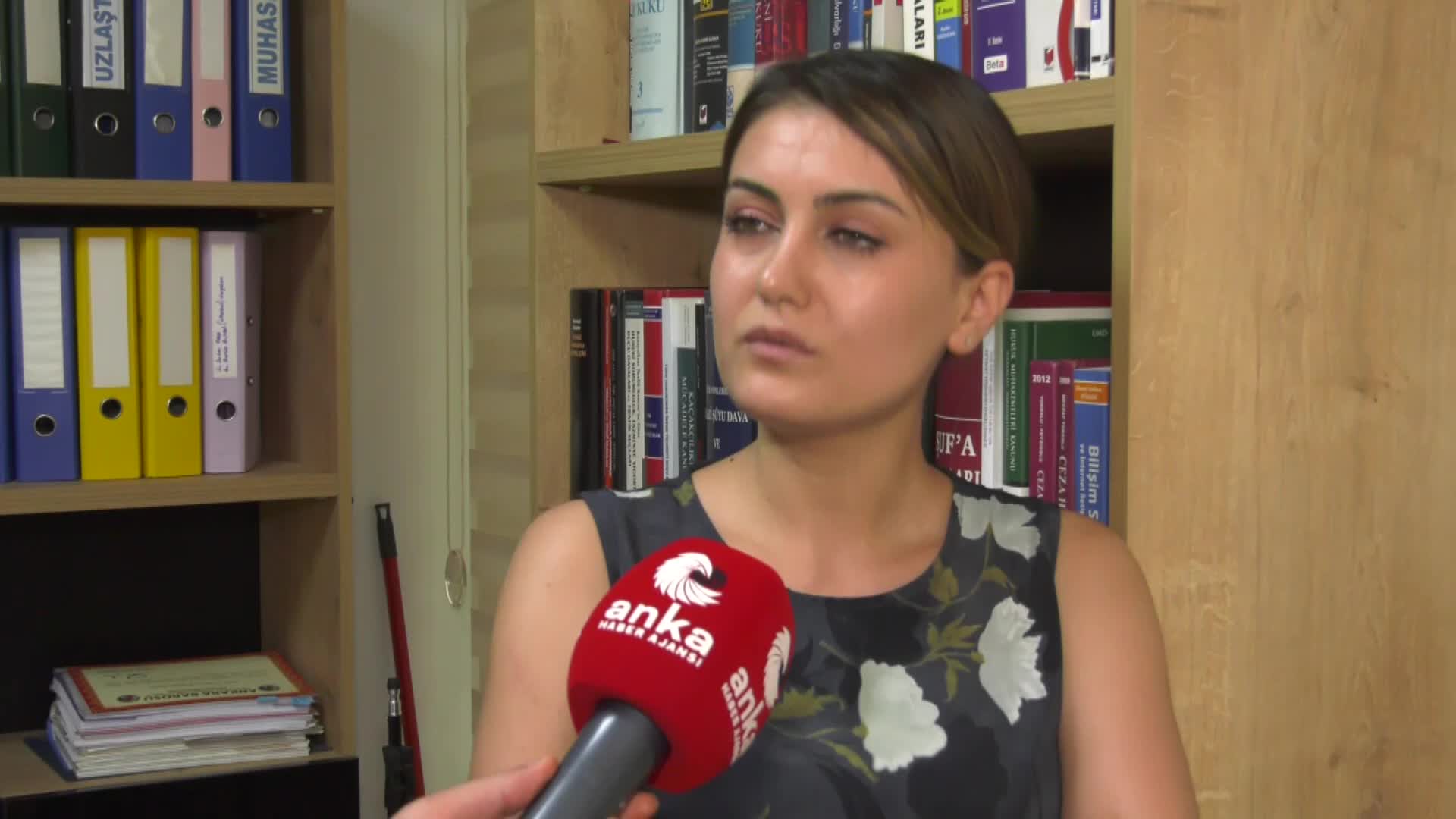 CEREN ÜNAL'IN ÖLÜMÜYLE İLGİLİ TAKİPSİZLİK KARARINA İLİŞKİN TARTIŞMALAR SÜRÜYOR. AİLENİN AVUKATI KILIÇ: "DOSYADA ŞÜPHE GÖTÜREN ÇOK FAZLA HUSUS VAR"