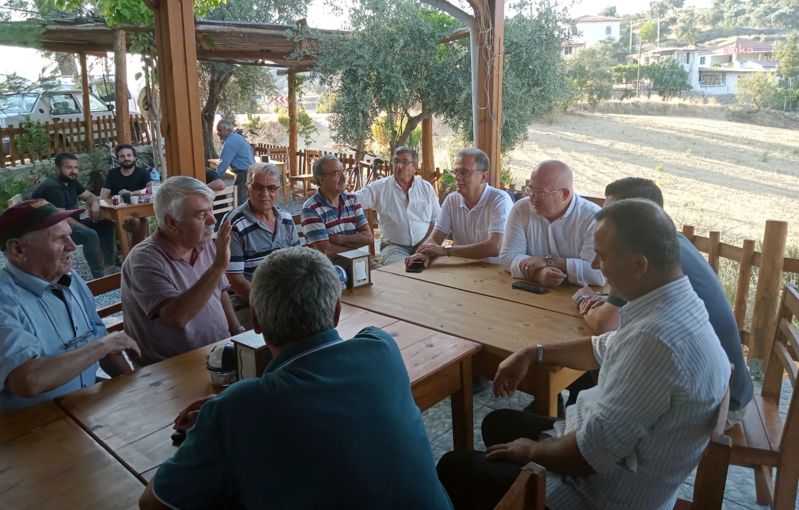 MENTEŞE BELEDİYESİ BAŞKAN GÜMÜŞ, VATANDAŞLARLA BİR ARAYA GELDİ