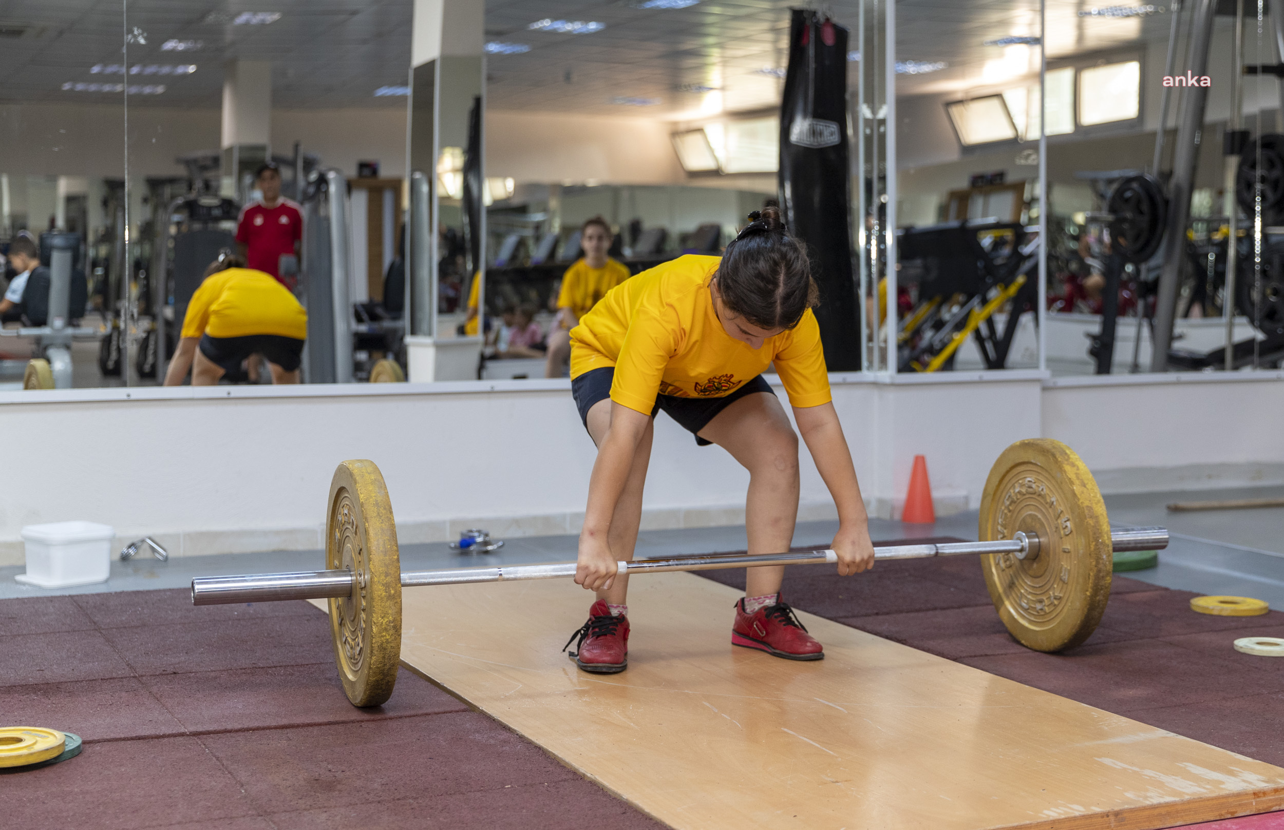 MERSİN BÜYÜKŞEHİR’İN HALTER SPORCULARI, 'MİNİKLER TÜRKİYE ŞAMPİYONASI' İKİNCİ ETABINDA