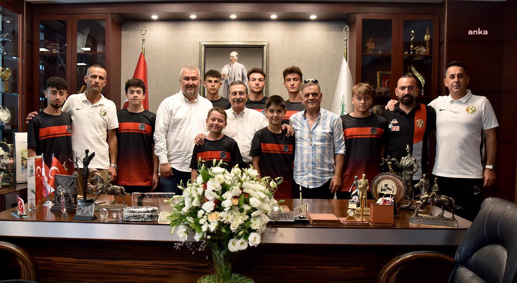 ESKİŞEHİRSPOR ASBAŞKANI DEMİRCİOĞLU’NDAN BAŞKAN ATAÇ’A ZİYARET