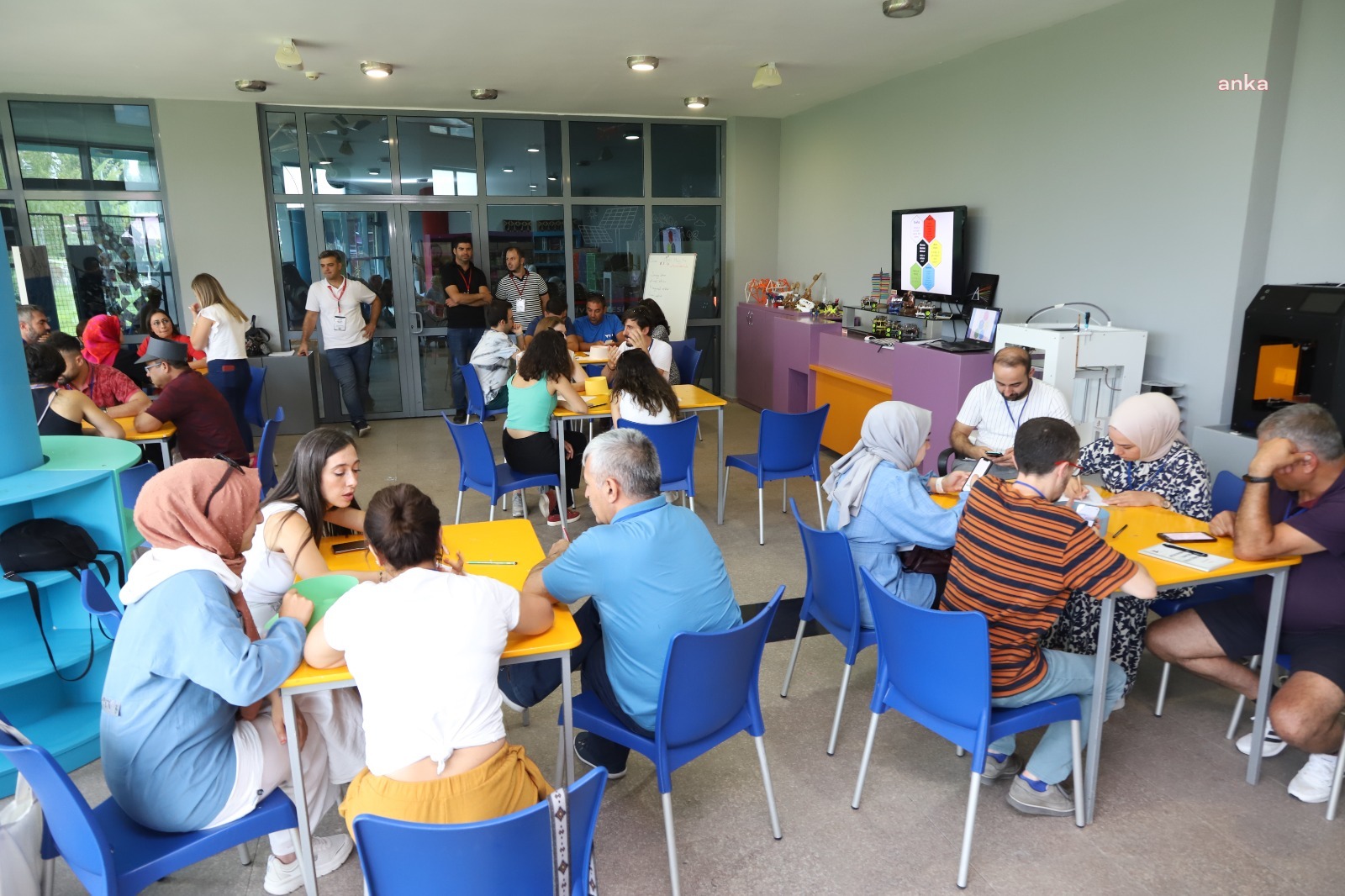 ESKİŞEHİR BİLİM DENEY MERKEZİ, TÜBİTAK PROJESİNE EV SAHİPLİĞİ YAPTI