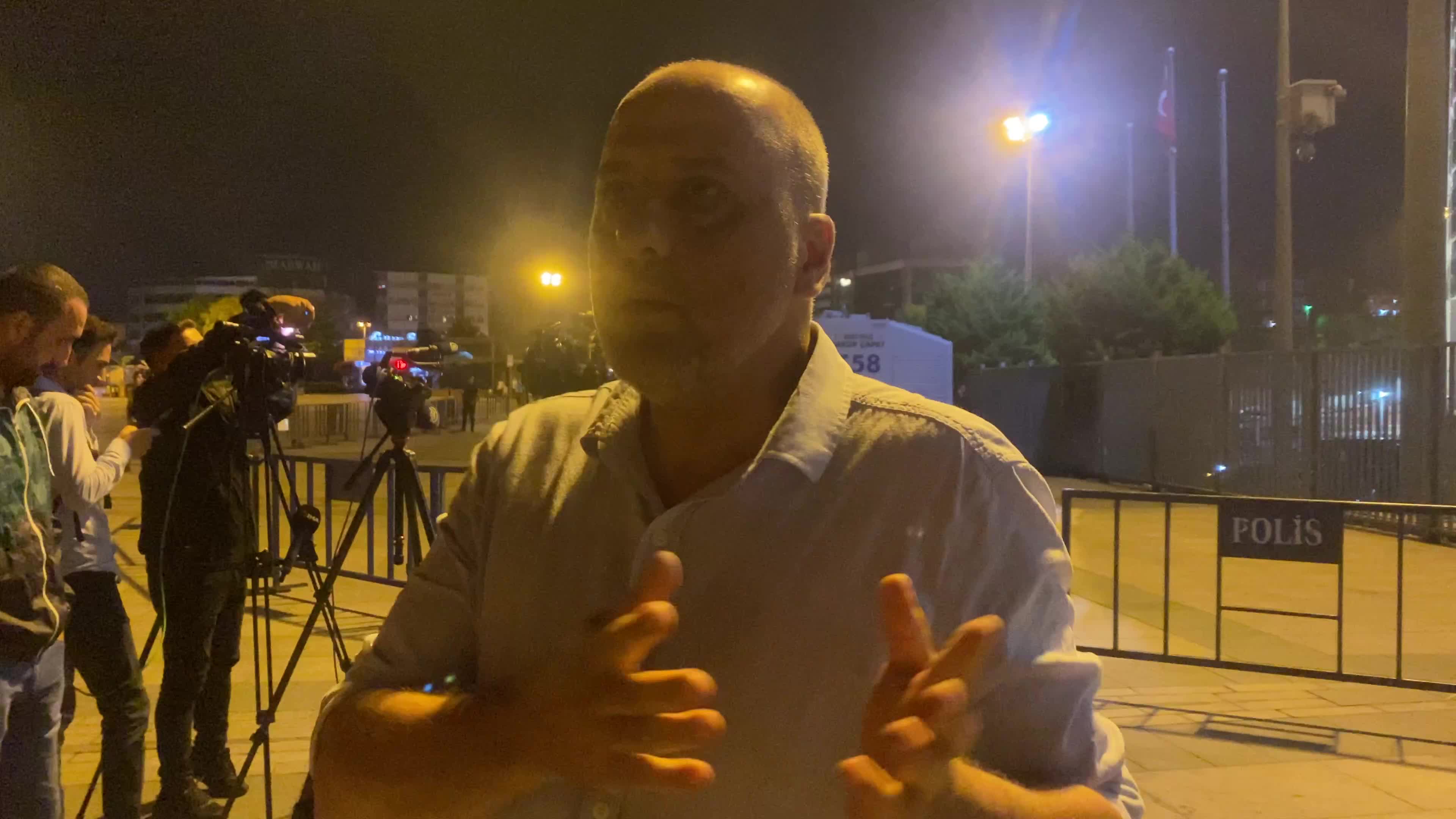 TİP MİLLETVEKİLİ AHMET ŞIK: “GÜLŞEN HANIM'A ATFEDİLEN VE SUÇLAMA KONUSU YAPILAN ŞEYİN KANUNİ KARŞILIĞI YOK”