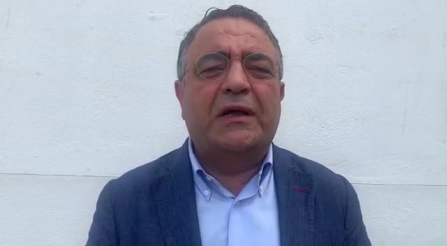 SEZGİN TANRIKULU'NDAN GÜLŞEN'İN TUTUKLANMASINA TEPKİ: "YARGININ YÜRÜTMEYLE İLİŞKİSİ KARAYOLLARI’NDAN FARKLI DEĞİL"
