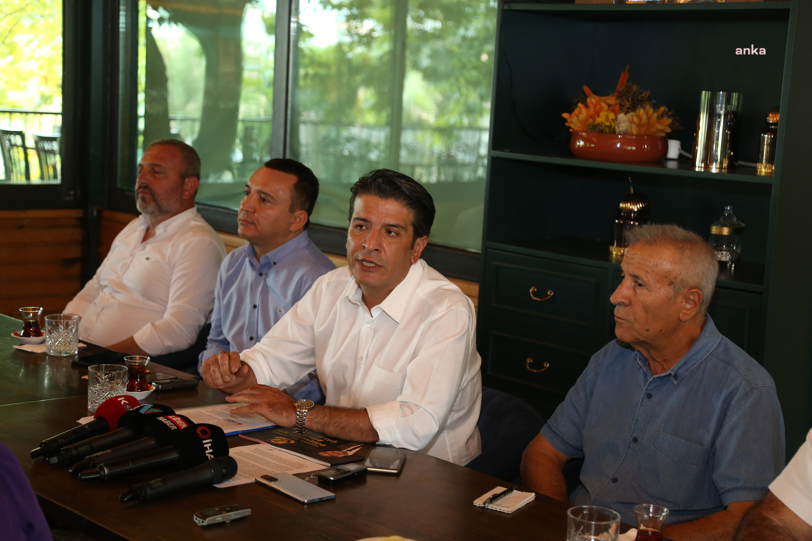 DÖŞEMEALTI BELEDİYE BAŞKANI GENÇ, ANTALYALI GAZETECİLERLE BULUŞTU