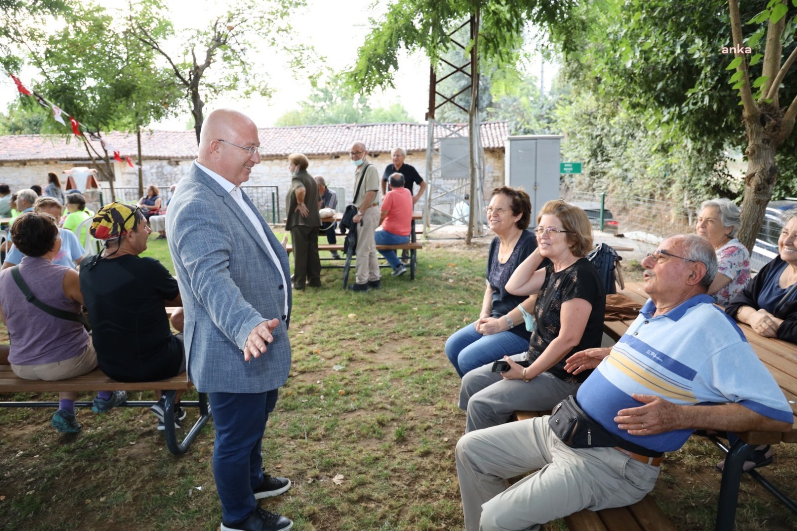 MENTEŞE BELEDİYESİ, NARLI KAHVESİ'Nİ HİZMETE AÇTI