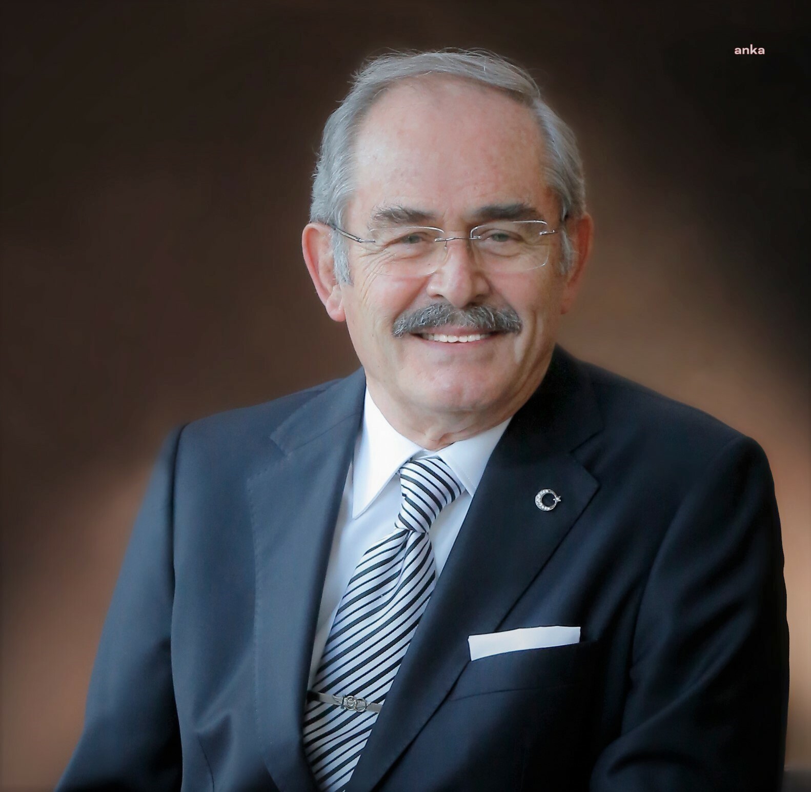 YILMAZ BÜYÜKERŞEN: "BAĞIMSIZLIĞIMIZIN 100. YILINDA İLK GÜNKÜ KARARLILIKLA YÜRÜMEYE DEVAM ETMELİYİZ"
