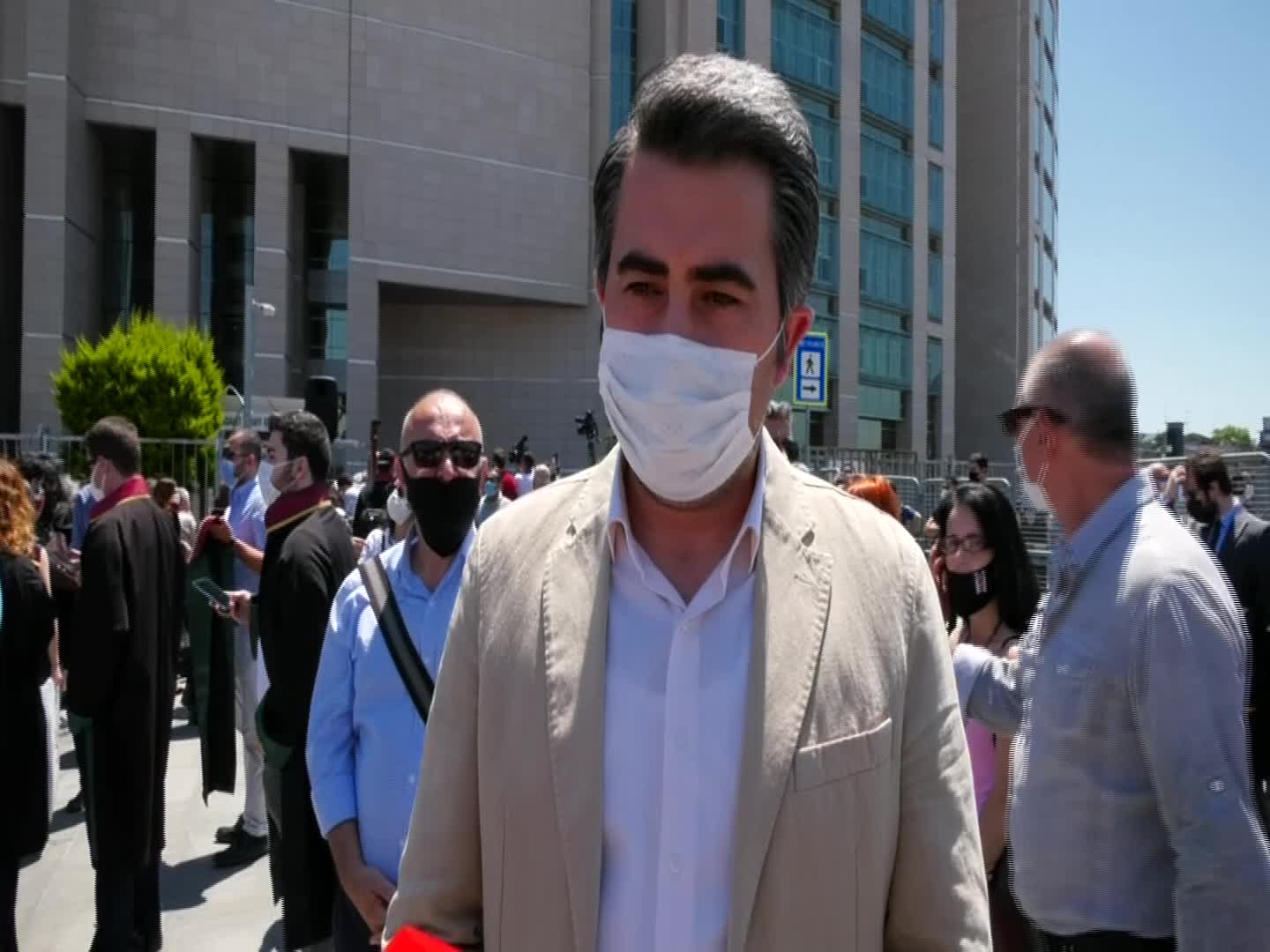 "TÜRKİYE’DE AVUKATLAR BÖLÜNMÜŞ OLACAK"