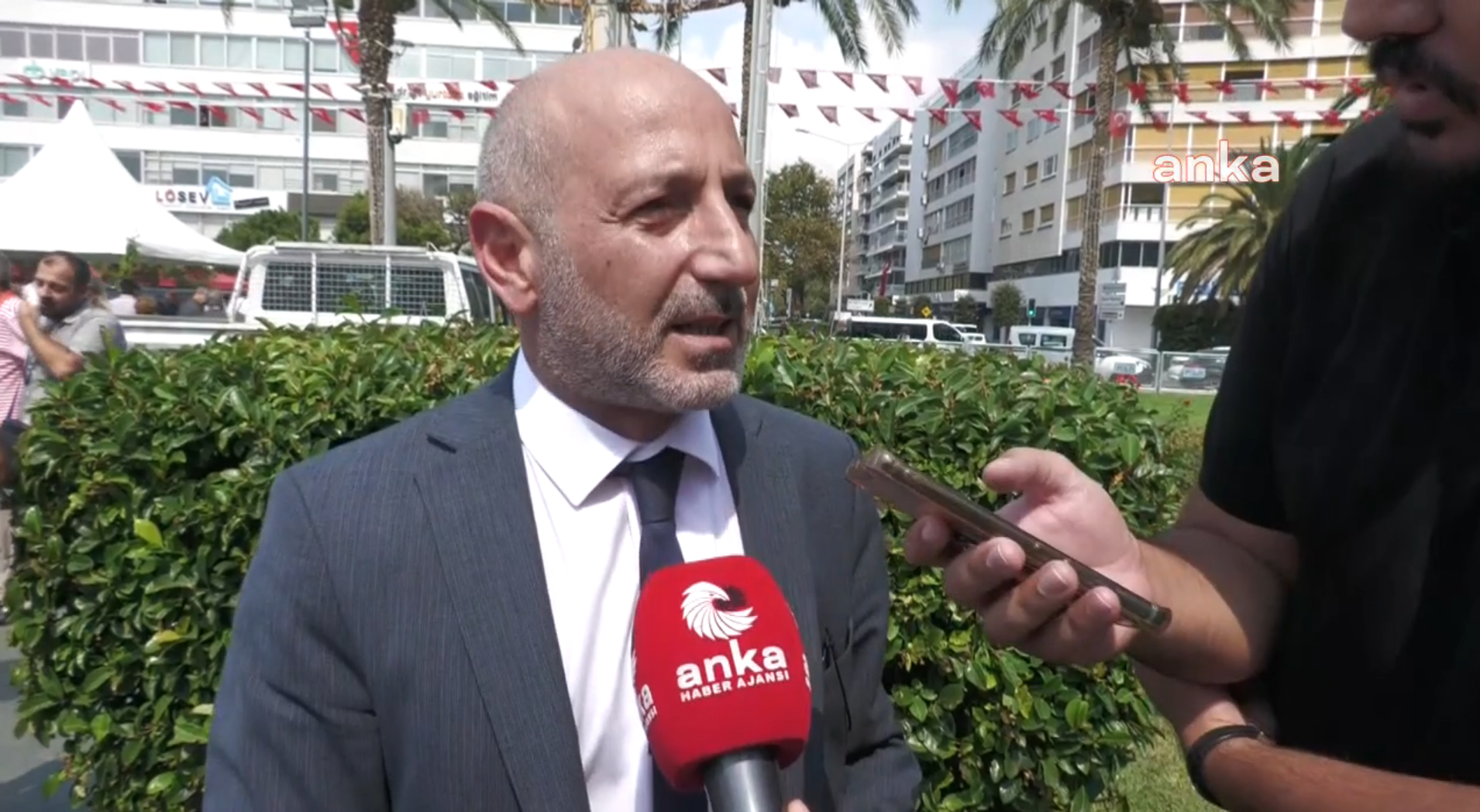 ALİ ÖZTUNÇ: "O İŞ BİTTİ, O GEMİ İZMİR'E GELEMEYECEK"
