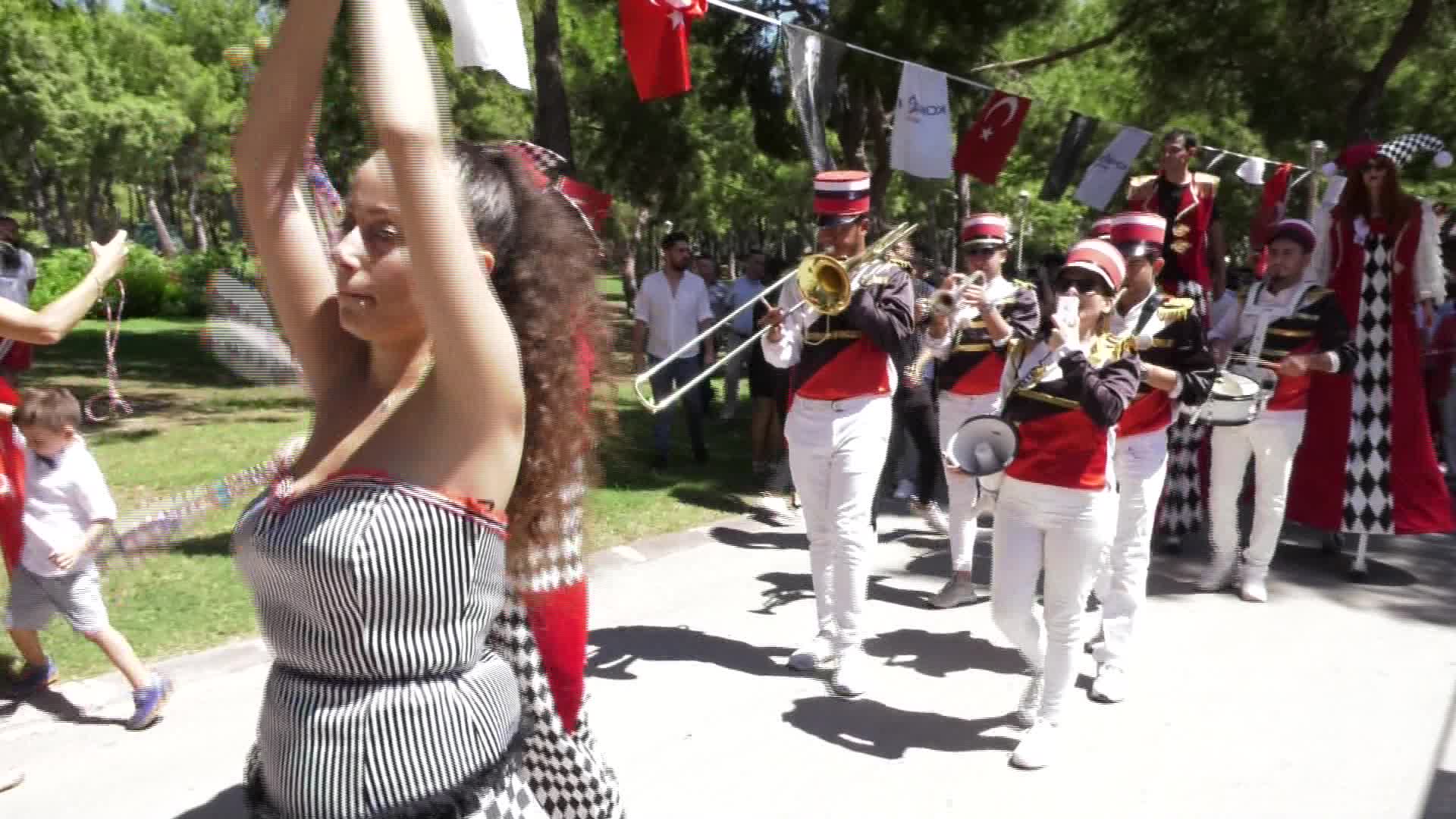 KONYAALTI HAYATPARK’TA ZAFER’İN 100. YILI KUTLANDI
