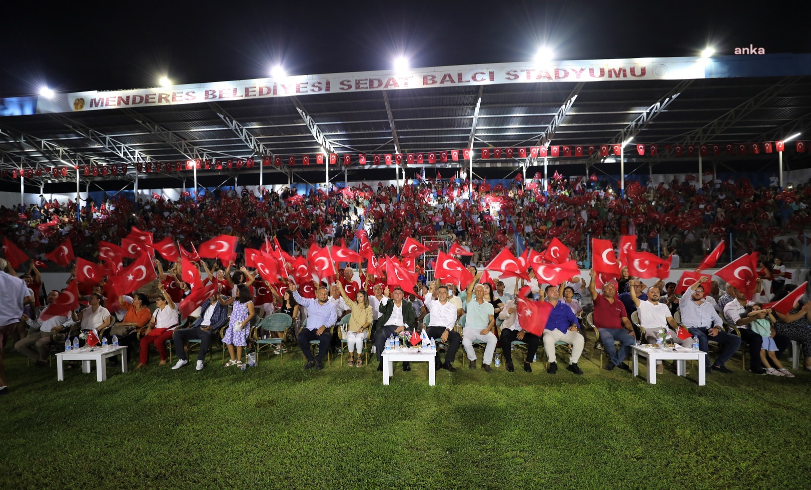 MENDERES’TE ZAFER BAYRAMI COŞKUYLA KUTLANDI