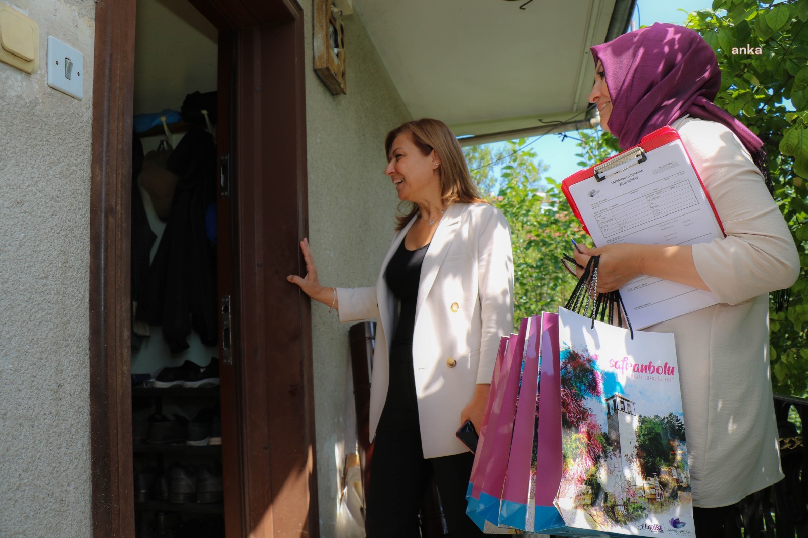 SAFRANBOLU BELEDİYE BAŞKANI KÖSE'DEN EV ZİYARETLERİ