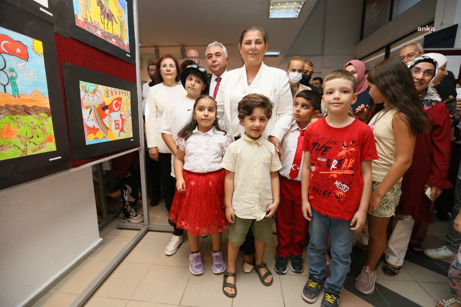 AYDIN BÜYÜKŞEHİR'DEN ZAFER BAYRAMI TEMALI RESİM SERGİSİ