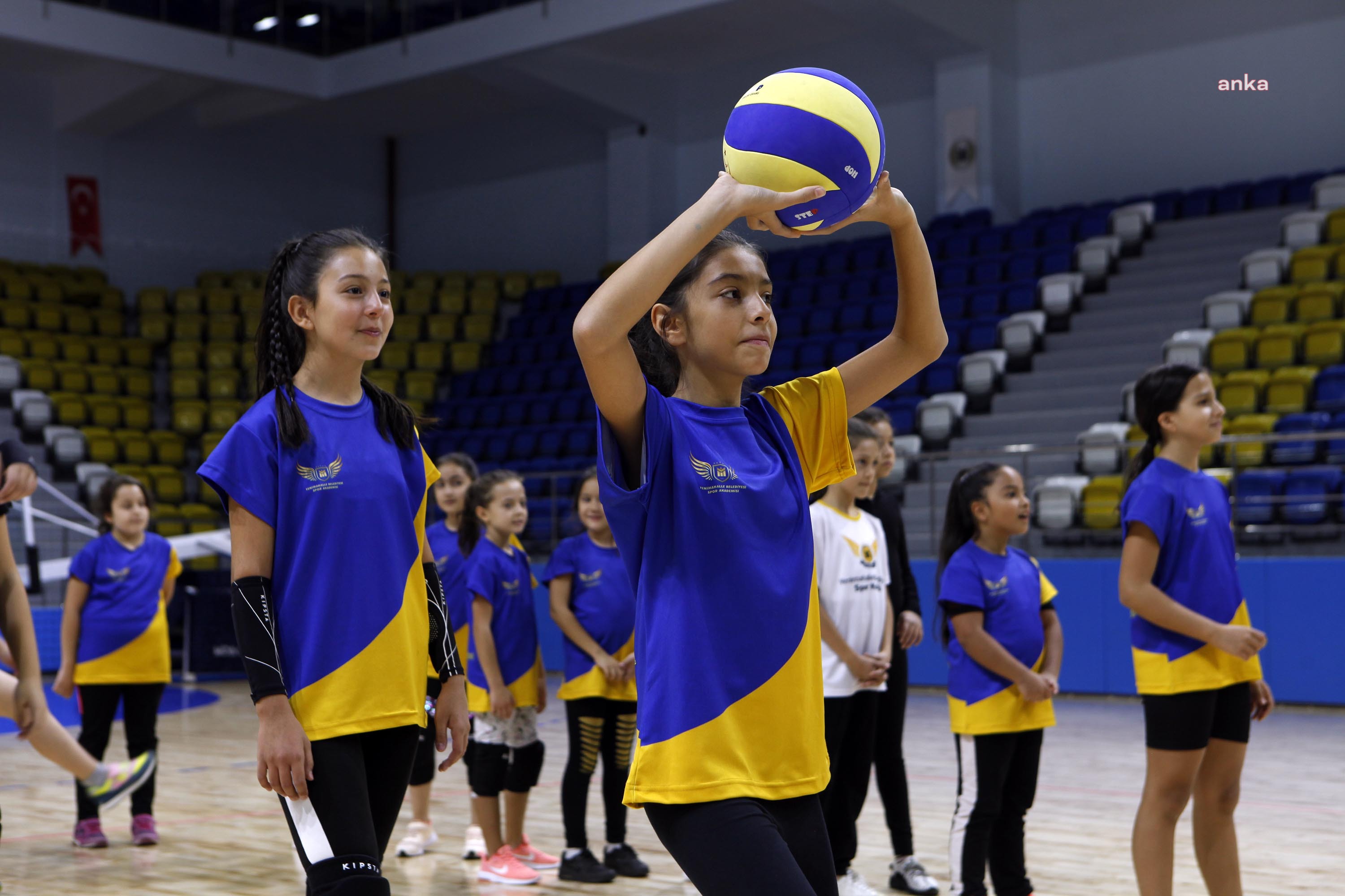 YENİMAHALLE, YILDIZ SPORCULARINI ARIYOR