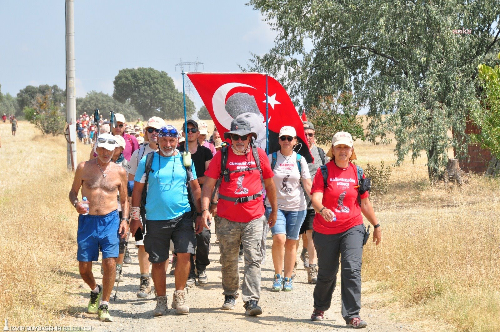 ZAFER YOLU KAFİLESİ UŞAK'TA