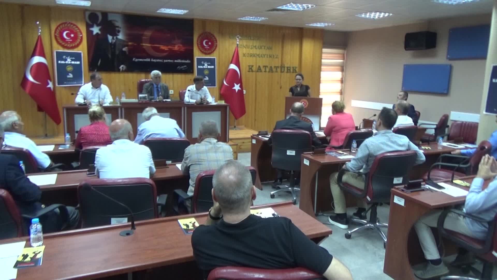 EDİRNE'DE ÇOCUK YAŞTA EVLİLİKLERİN ÖNÜNE GEÇİLMESİ İÇİN EYLEM PLANI HAZIRLANDI