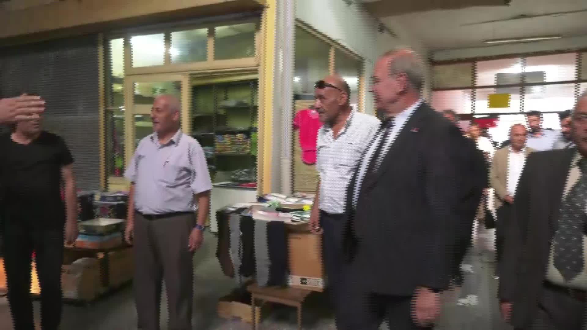 CHP EKONOMİ MASASI SİVAS’TA VATANDAŞIN DERDİNİ DİNLEDİ: "AKŞAM YATIYORSUN, SABAH KALKLIYORSUN ZAM. FAKİR AİLE NASIL GEÇİNECEK?"