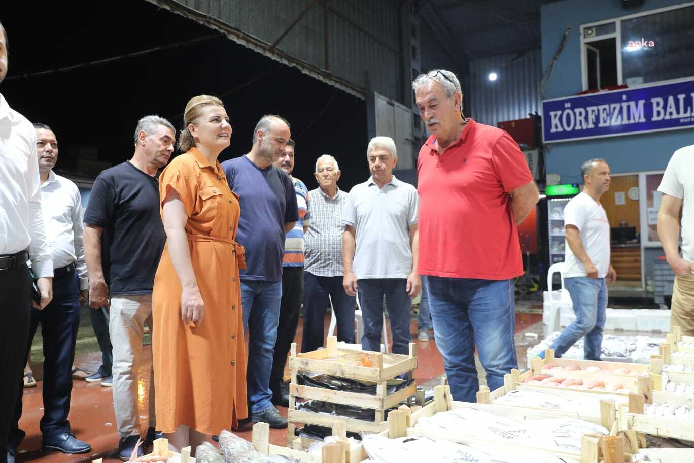 İZMİT BELEDİYE BAŞKANI HÜRRİYET BALIKÇILARLA "VİRA BİSMİLLAH" DEDİ