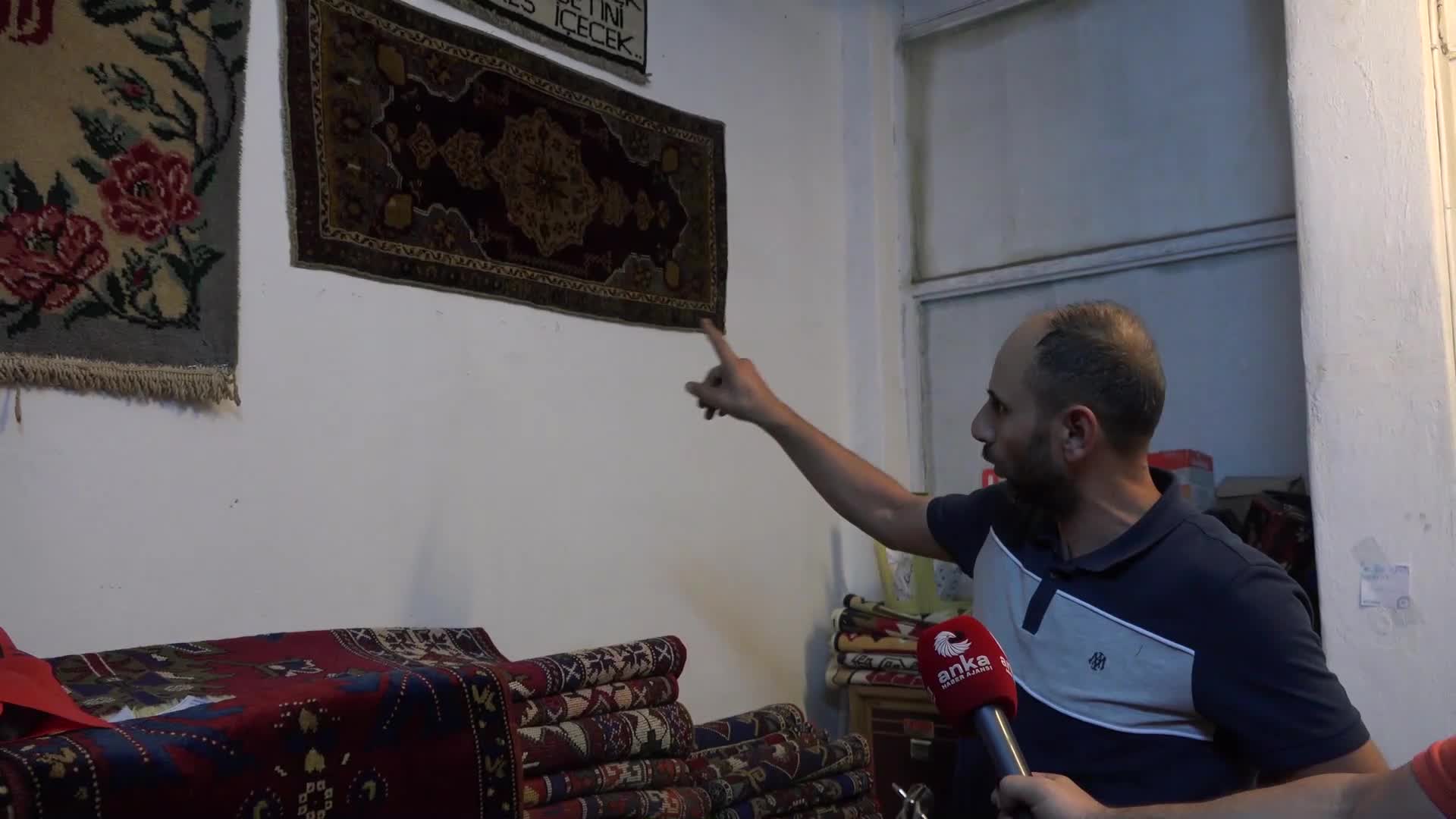 AKSARAYLI HALI SATICISI: “300 YILLIK TAŞPINAR HALISI ARTIK BİTME NOKTASINA GELDİ”