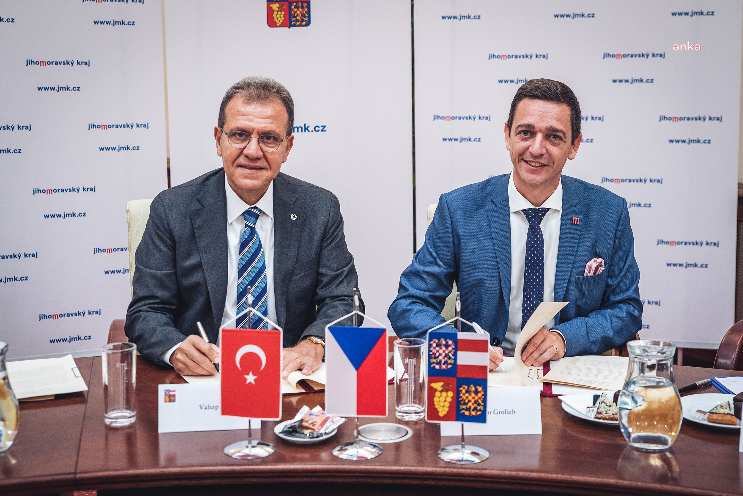 VAHAP SEÇER, ‘KARDEŞ ŞEHİR’ GÜNEY MORAVYA’YI ZİYARET ETTİ