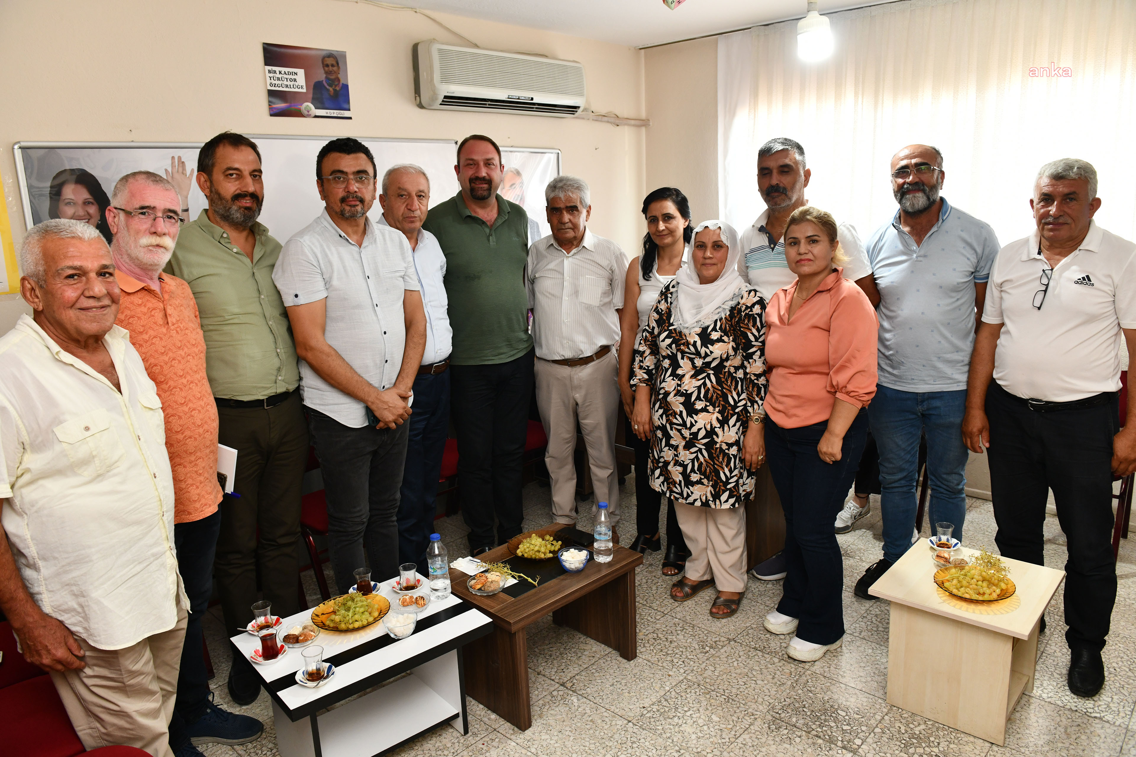 ÇİĞLİ BELEDİYE BAŞKANI GÜMRÜKÇÜ'DEN SİYASİ PARTİ TEMSİLCİLERİNE ZİYARET