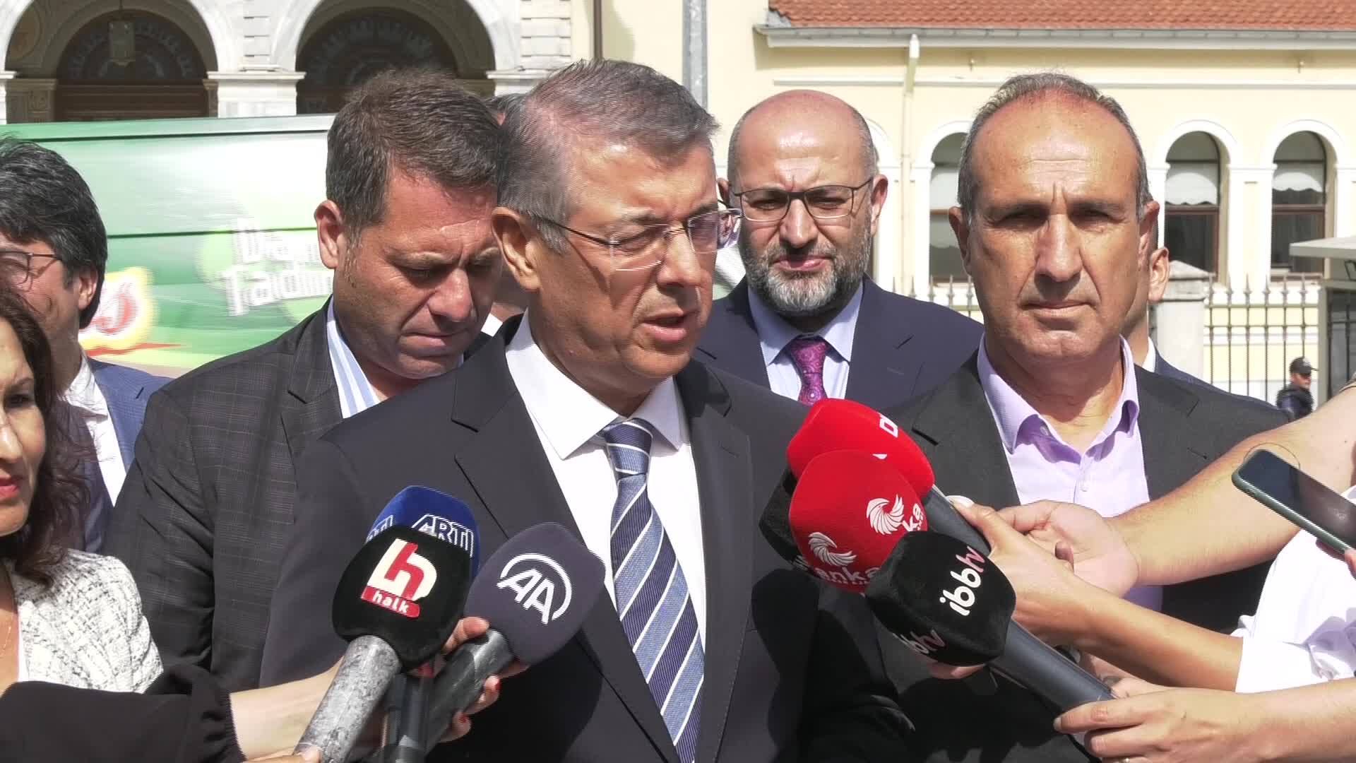 HATİCE VE FEHİME SULTAN YALILARI İBB'DEN ALINIP HAZİNE'YE DEVREDİLDİ, İBB YARGIYA GİDECEK
