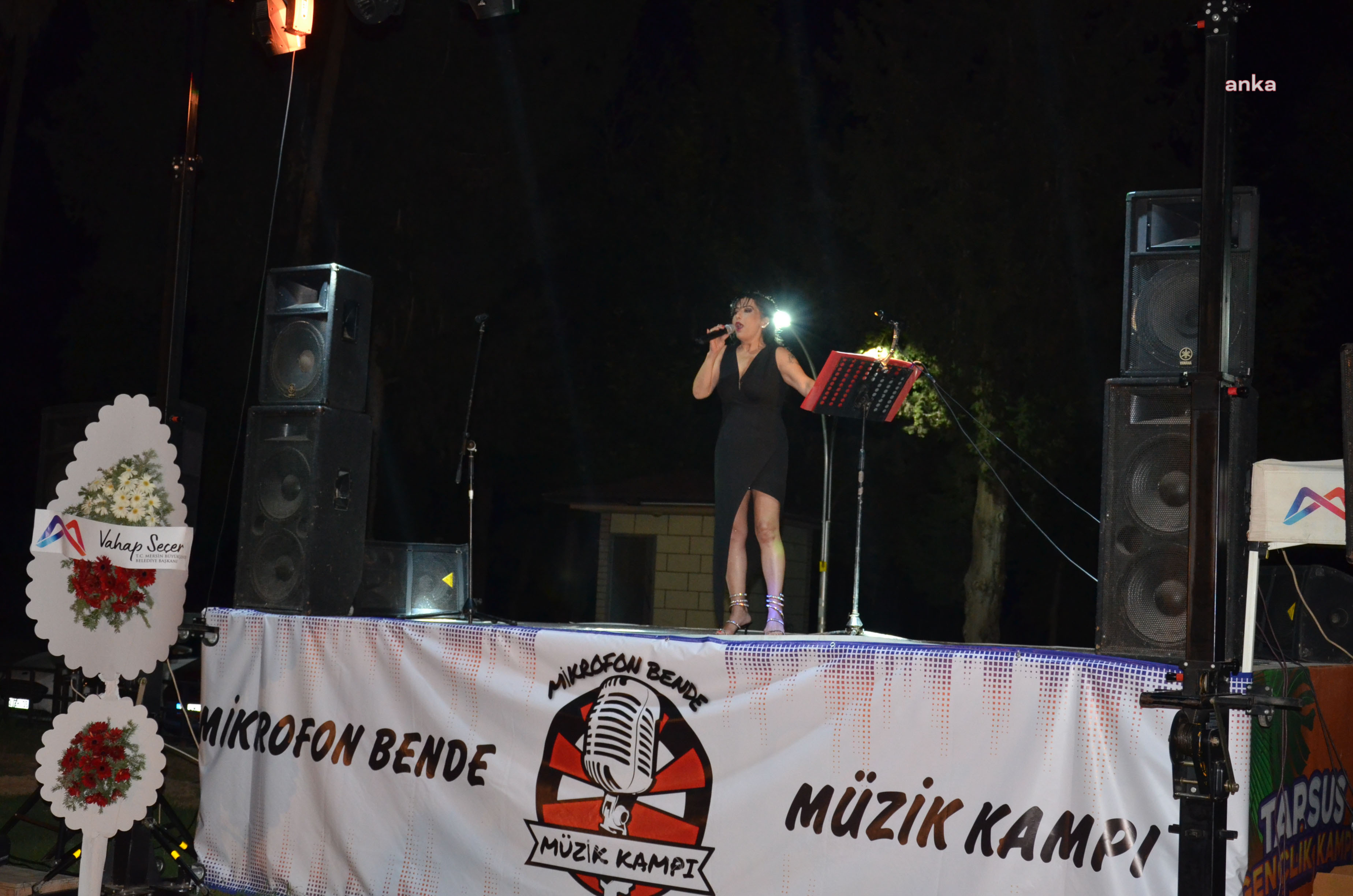 MERSİN BÜYÜKŞEHİR, ‘MİKROFON BENDE MÜZİK KAMPI VE SES YARIŞMASI’NA EV SAHİPLİĞİ YAPTI