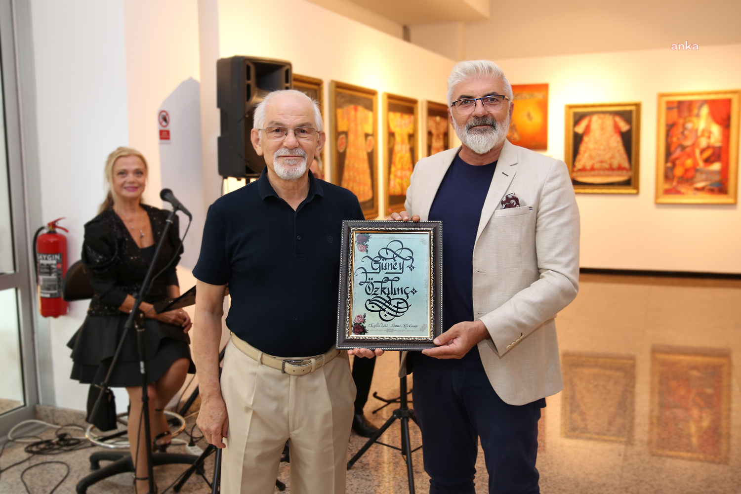 ‘GEÇMİŞTEN GELECEĞE KÜLTÜR SANAT SENTEZİ’ SERGİSİ KÜÇÜKÇEKMECE'DE