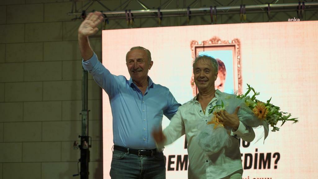 DİDİM AMFİ TİYATRO'DA KAHKAHALAR YANKILANDI