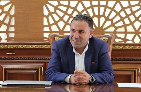AKP’Lİ İSİMDEN ŞANLIURFA BÜYÜKŞEHİR BELEDİYESİ'NE İHALE TEPKİSİ: “İHALE 4. SIRADAKİ FİRMAYA VERİLDİ. ARADAKİ 5 MİLYON EURO KİMLERİN CEBİNE GİTTİ”