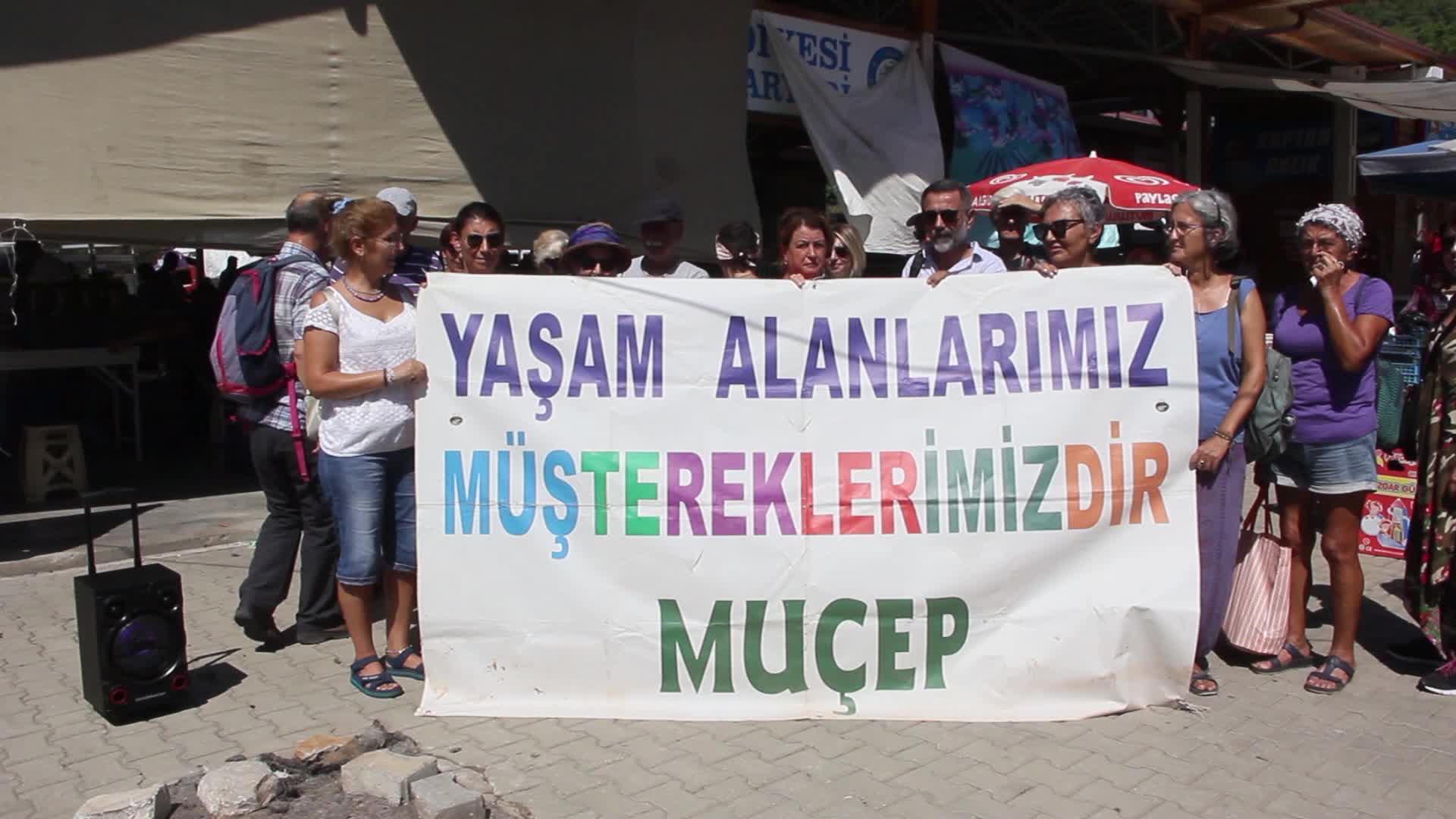 MUĞLA AKYAKA’DA YENİ BİR İMAR PLANI REVİZYONU ASKIYA ÇIKARILDI, HALK TEPKİ GÖSTERDİ