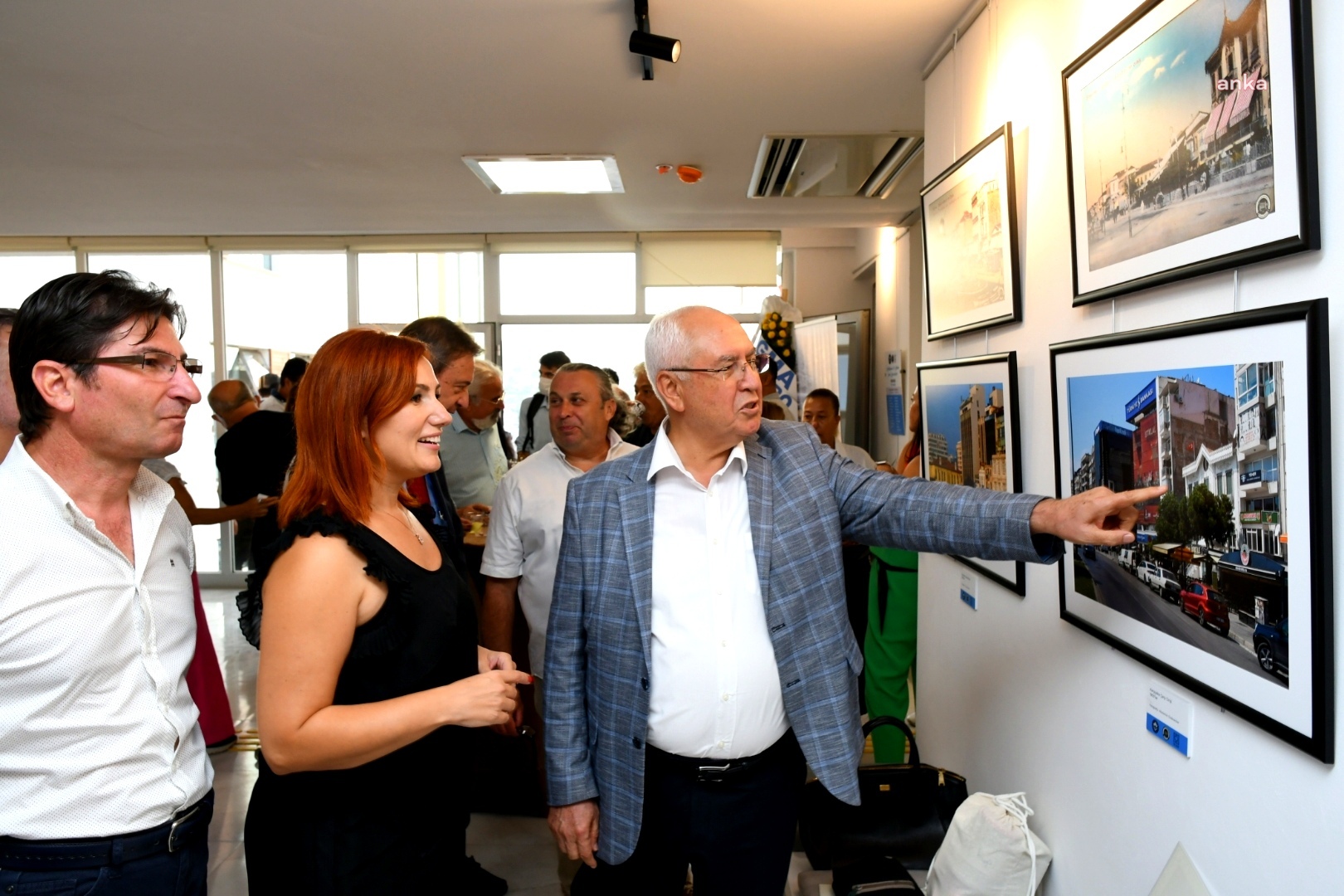 KARABAĞLAR BELEDİYESİ YILDIZ KENTER KÜLTÜR VE SANAT MERKEZİ, “KURTULUŞ” SERGİLERİYLE AÇILDI