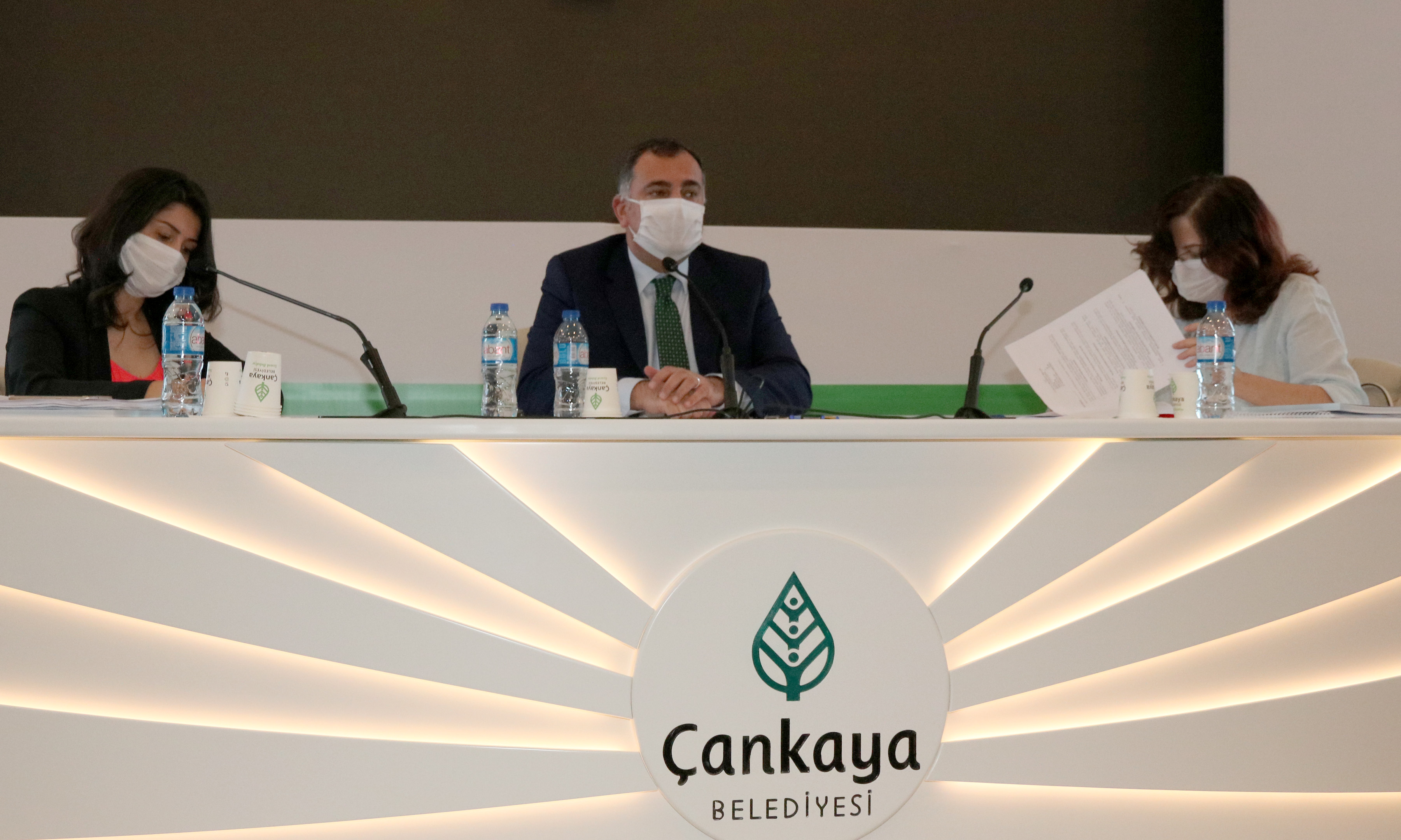 ÇANKAYA BELEDİYE MECLİSİNDE "YENİ NORMAL"İN İLK TOPLANTISI YAPILDI