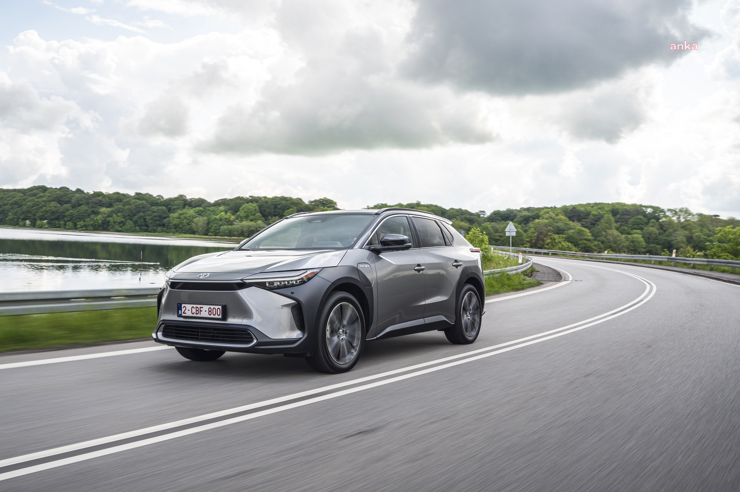 TOYOTA BATARYA ÜRETİMİNE 5.6 MİLYAR DOLAR YENİ YATIRIM YAPACAK