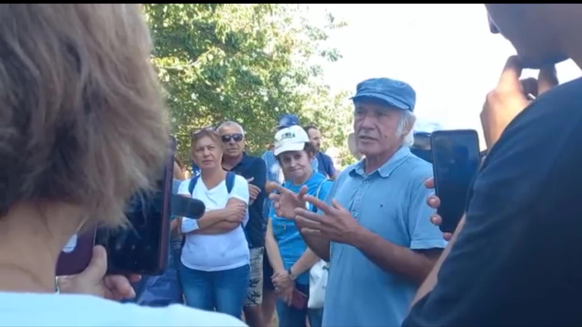 DÜNYADA 11 TANE KALAN ‘AYDIN ÖLMEZ' ÇİÇEKLERİNİN BULUNDUĞU DEĞİRMENDERE VADİSİ'NE JEOTERMAL SONDAJ KUYUSU AÇILMAK İSTENİYOR: “BU, POLİTİK BİR SALDIRIDIR”