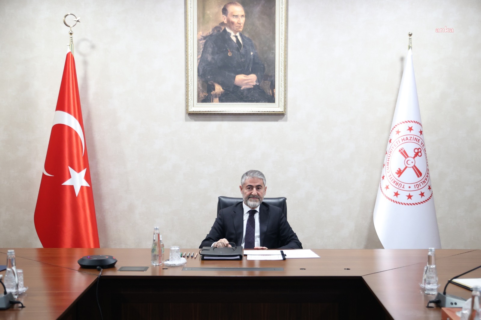 BAKAN NEBATİ: TÜRKİYE TARİHİNİN EN BÜYÜK SOSYAL KONUT PROJESİNİ BAŞLATIYORUZ