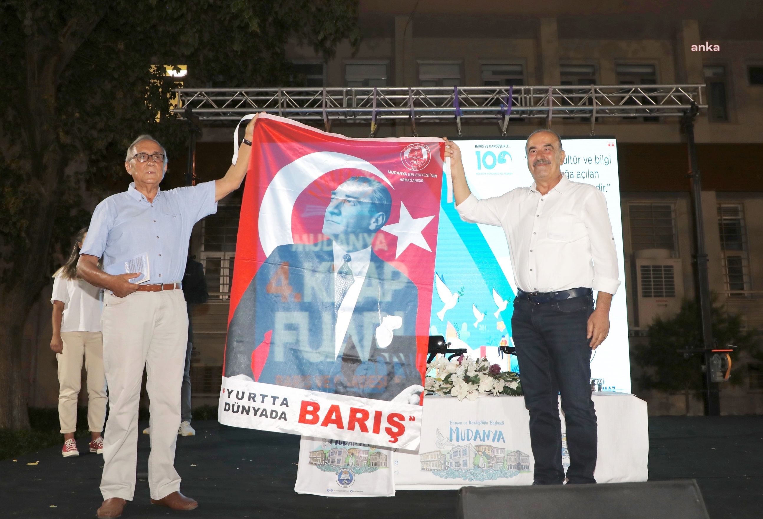 MUDANYA 4. KİTAP FUARI SONA ERDİ