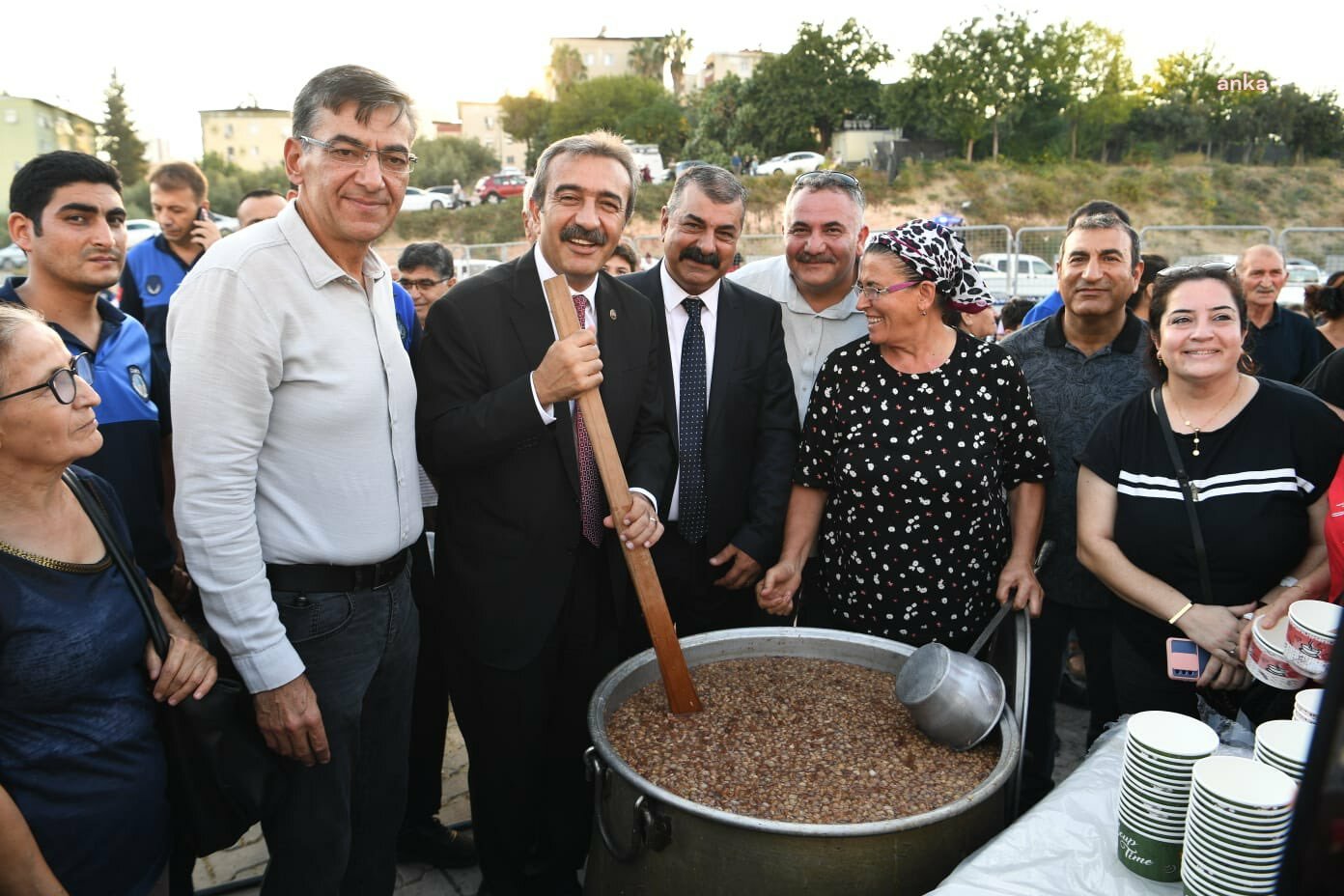 ÇUKUROVA BELEDİYE BAŞKANI ÇETİN: CEMEVLERİ ALEVİLERİN İBADETHANESİDİR