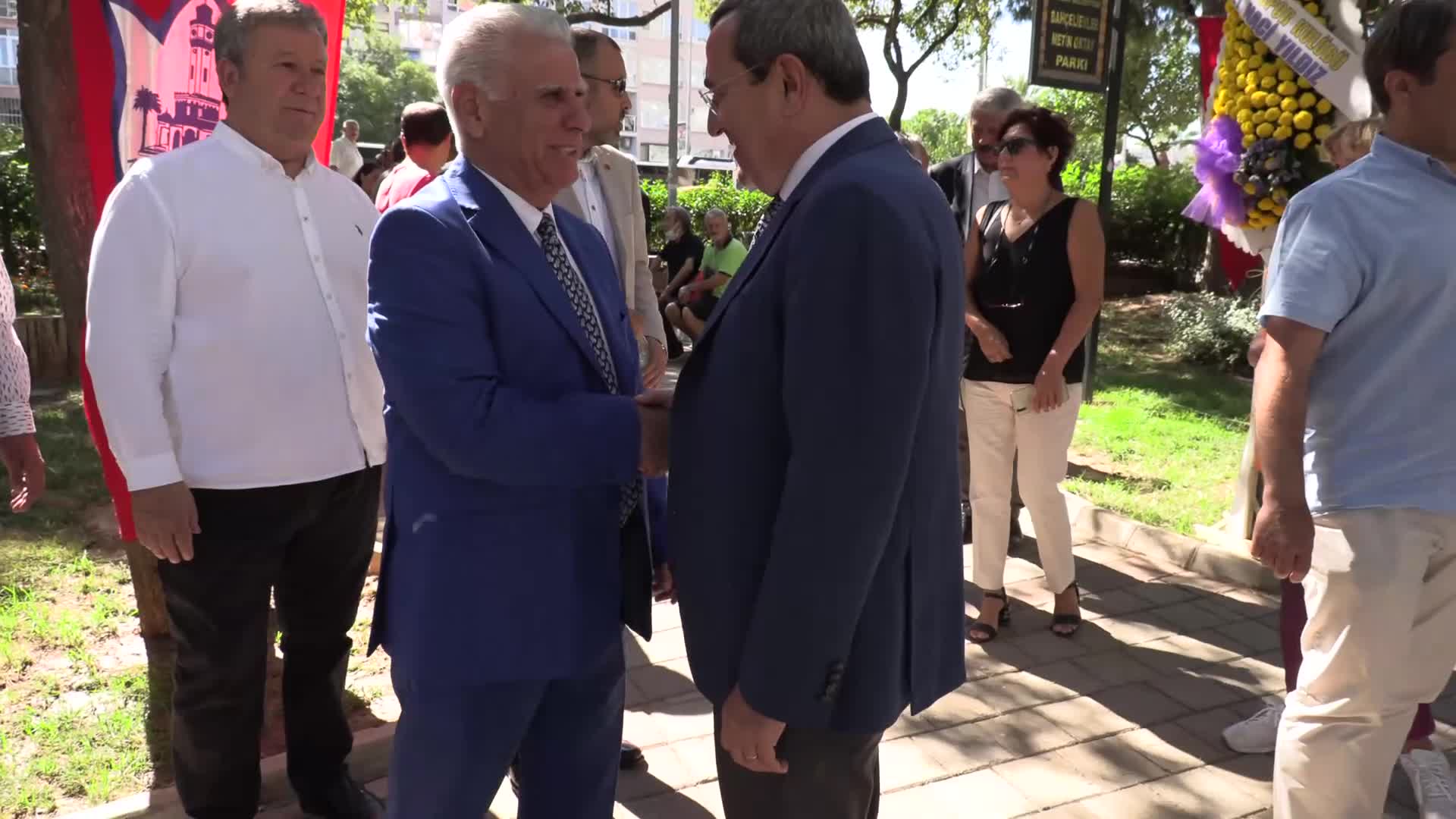 TAÇSIZ KRAL METİN OKTAY, KONAK'TA ANILDI