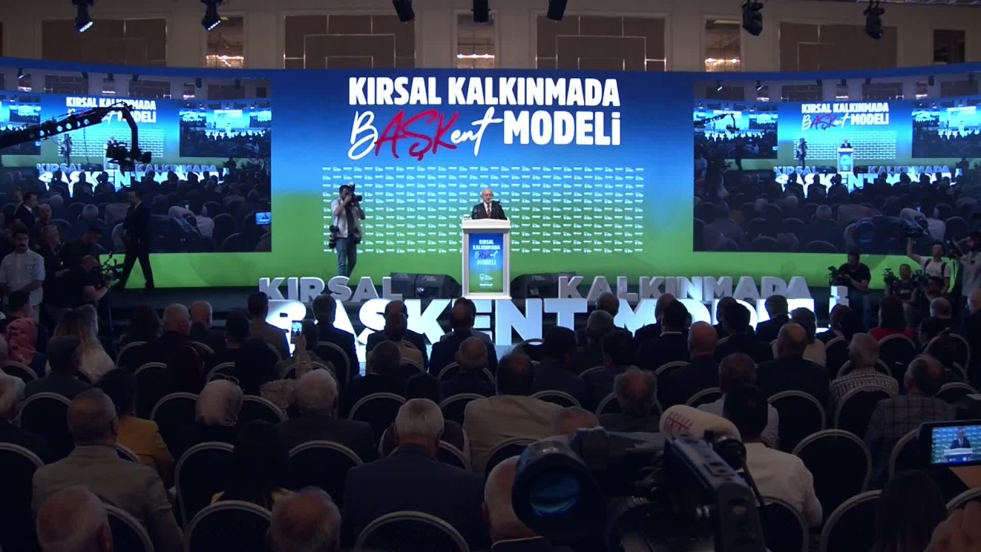 KILIÇDAROĞLU: ŞİMDİYE KADAR GÖRÜLMEMİŞ ÇOK ŞEYİ, İTTİFAK OLARAK İKTİDARA GELDİĞİMİZDE BÜTÜN TÜRKİYE’YE DE DÜNYAYA DA GÖSTERECEĞİZ