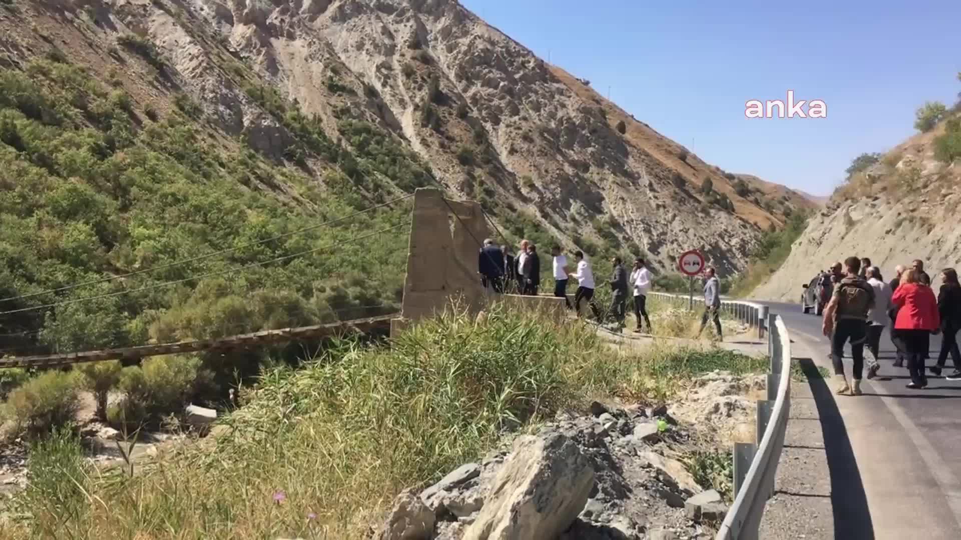 CHP DOĞU MASASI HEYETİ, DENİZ GEZMİŞ VE ARKADAŞLARININ YAPTIĞI KÖPRÜYÜ ZİYARET ETTİ