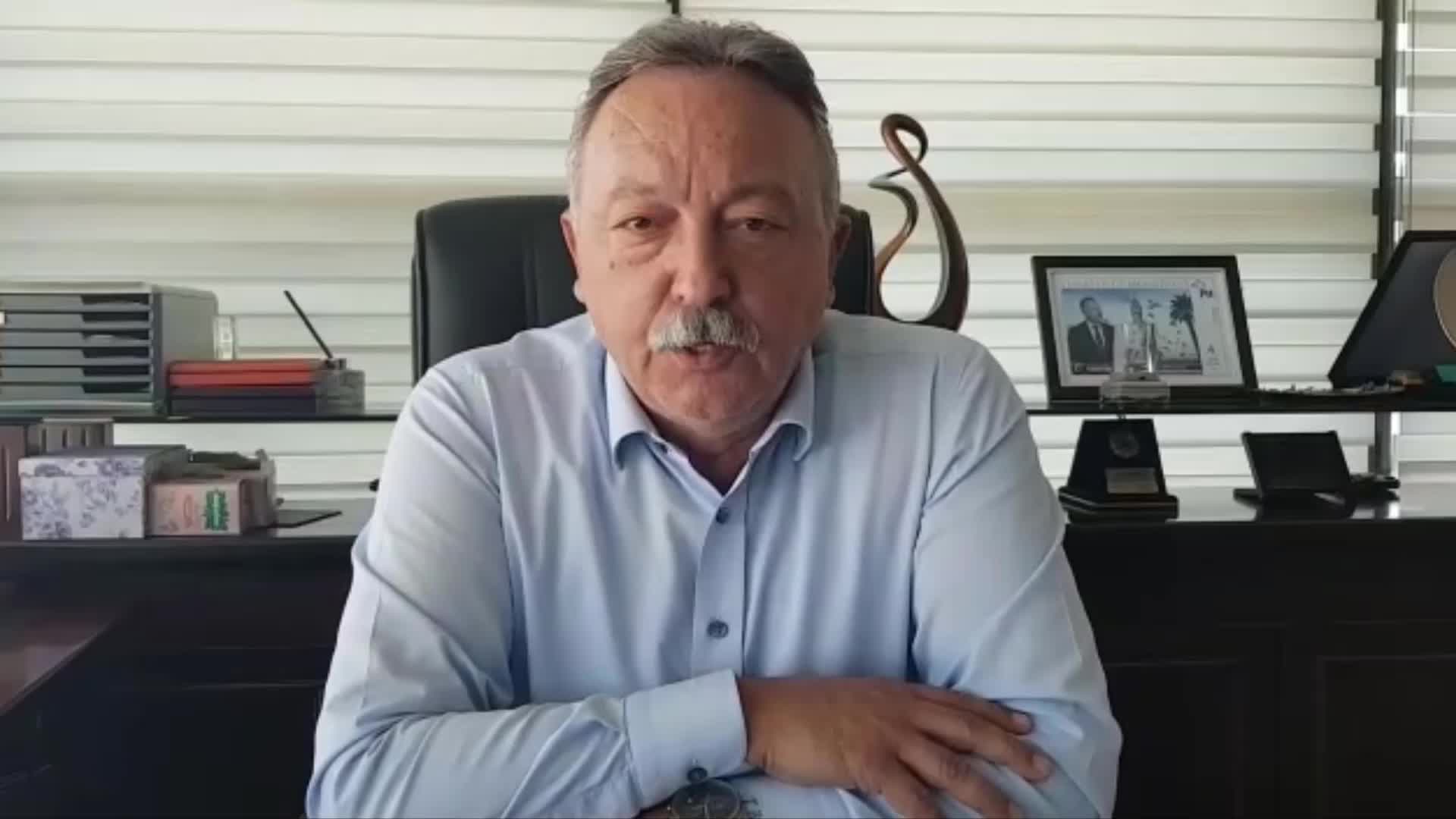 TACETTİN BAYIR'DAN "İZMİR İŞGAL ALTINDA" DİYEN BAKAN KURUM'A TEPKİ: "BU İZMİR'E VE İZMİRLİLERE HAKARETTİR"